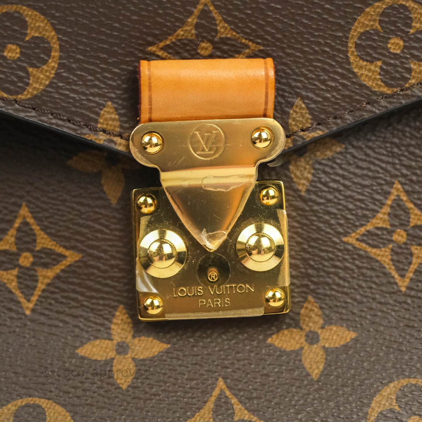Louis Vuitton Monogram Pochette Metis