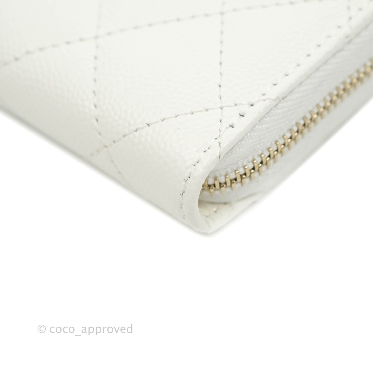 Chanel Classic Zipped Coin Purse White Caviar Gold Hardware