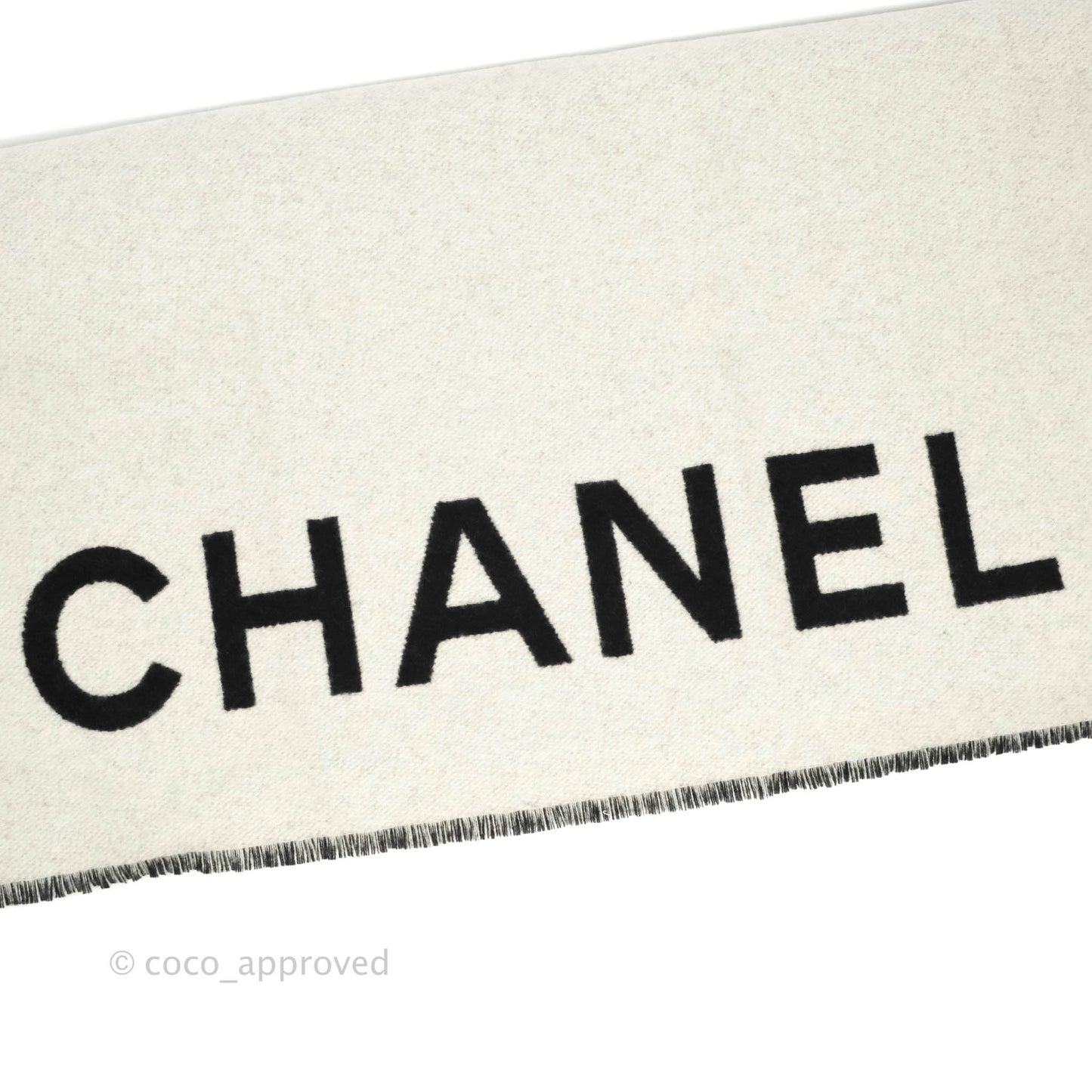 Chanel CC Black/White Cashmere Stole 21K