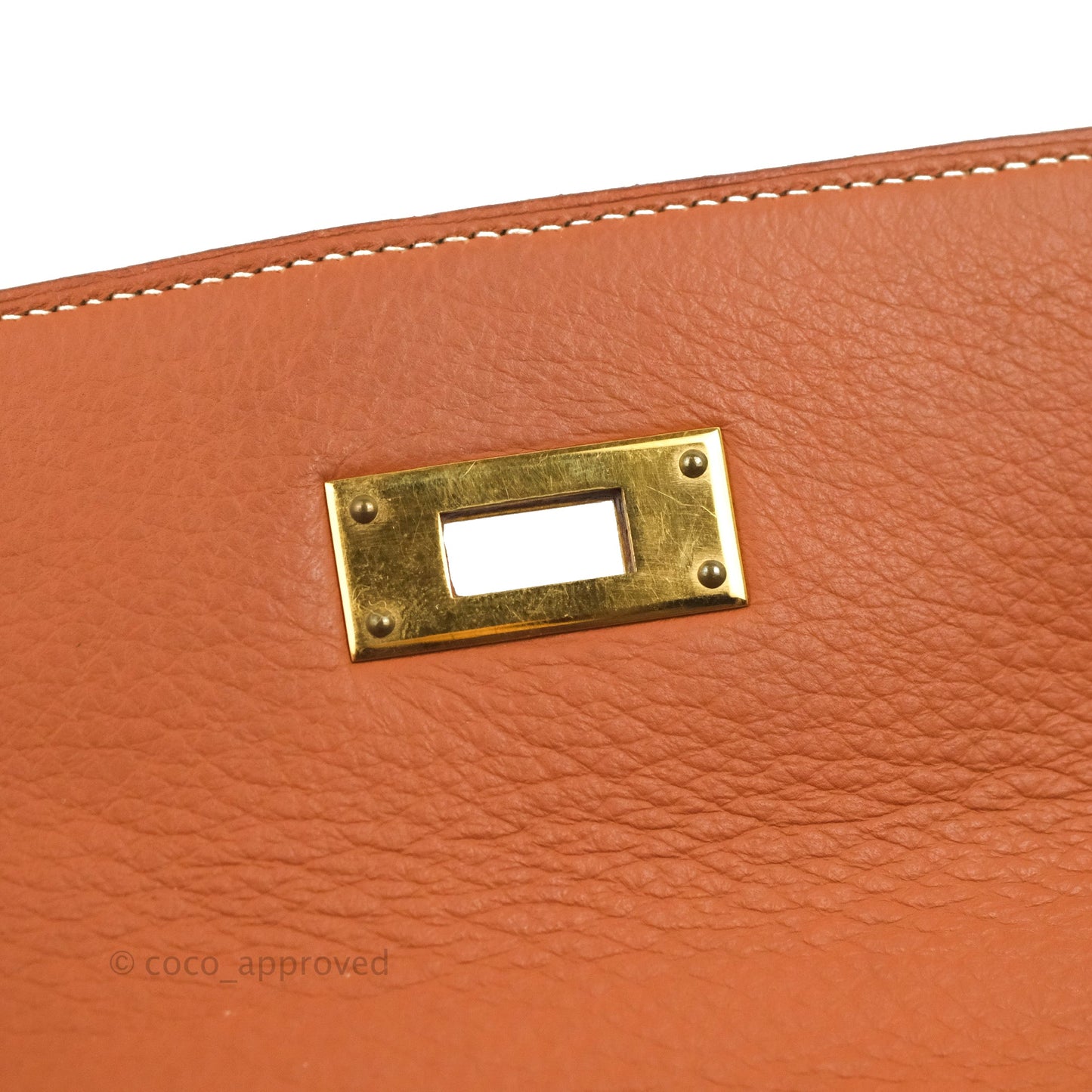 Hermès Kelly 32 Retourne Gold Clemence Gold Hardware