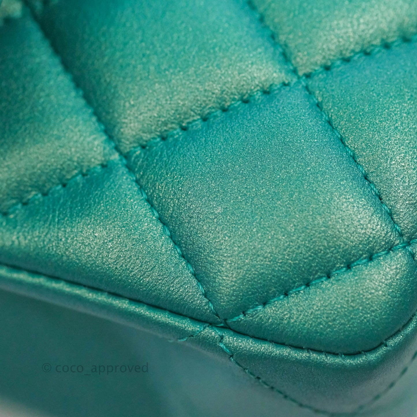 Chanel Classic M/L Medium Double Flap Iridescent Turquoise Calfskin Gold Hardware