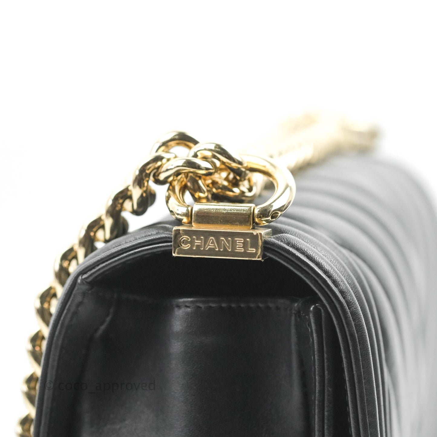 Chanel Chevron Medium Boy Black Calfskin Gold Hardware