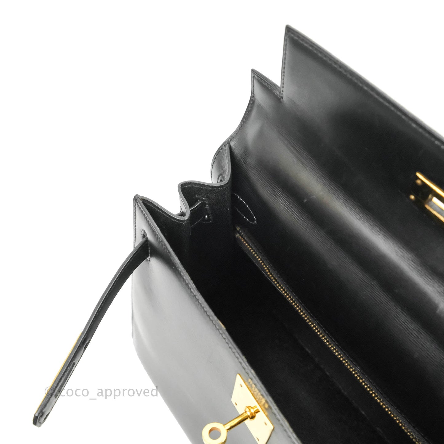 Hermès Kelly 28 Vintage Sellier Black Box Leather Gold Hardware