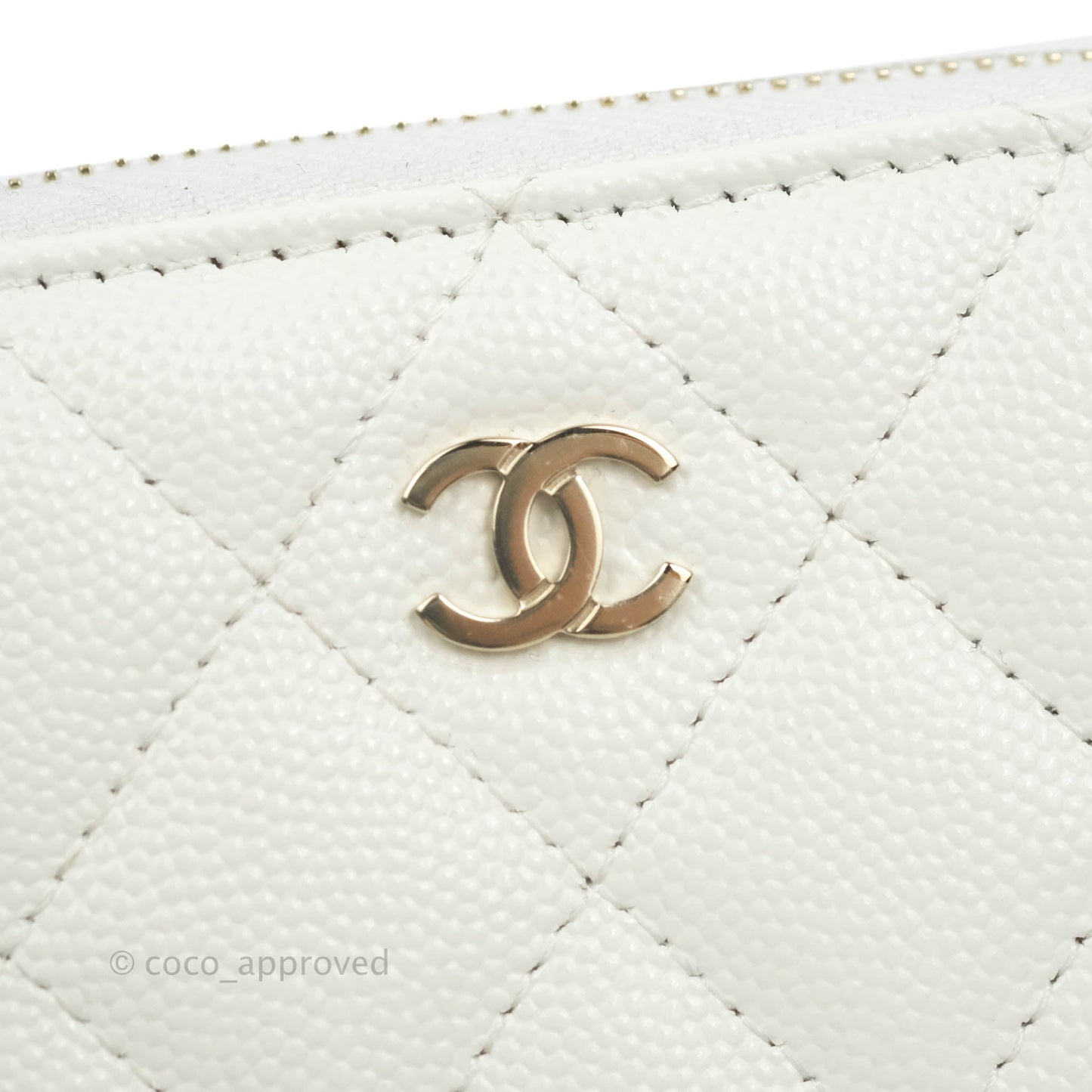 Chanel Classic Zipped Coin Purse White Caviar Gold Hardware