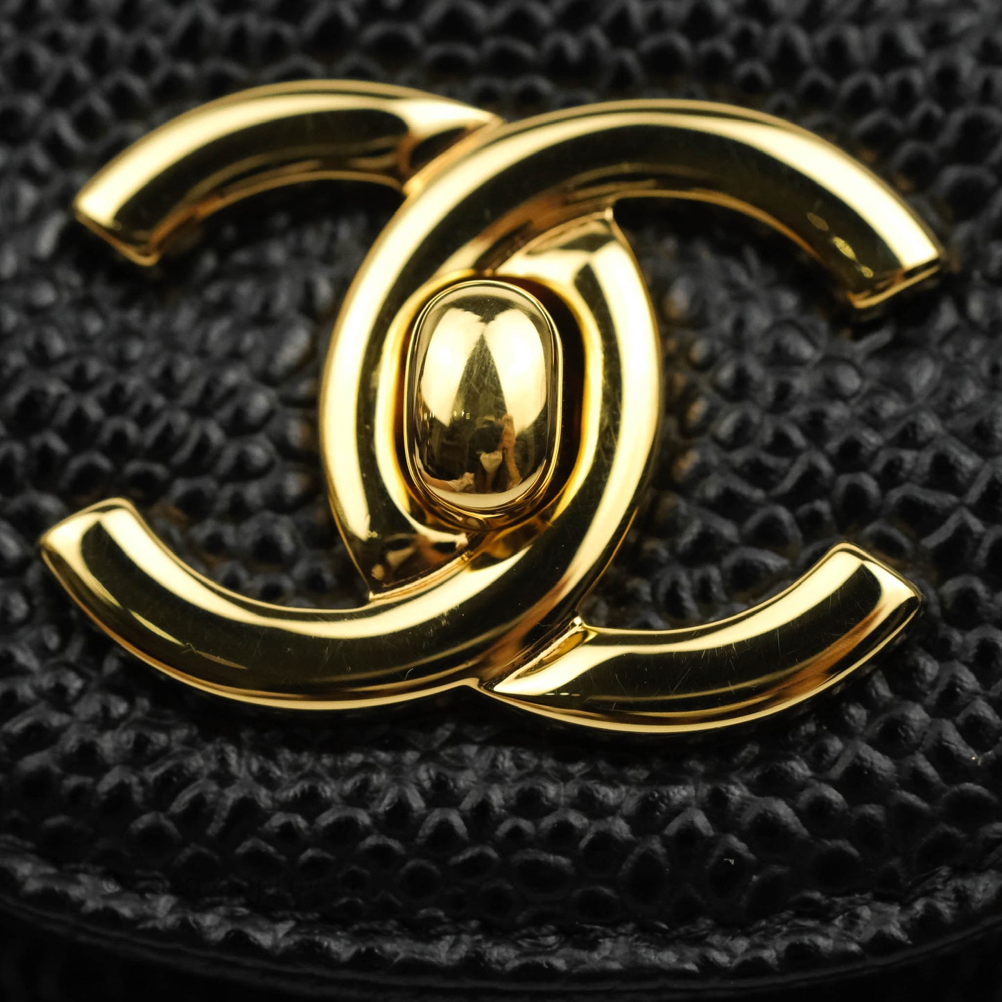 Chanel Jumbo Double Flap Black Caviar Gold Hardware⁣⁣
