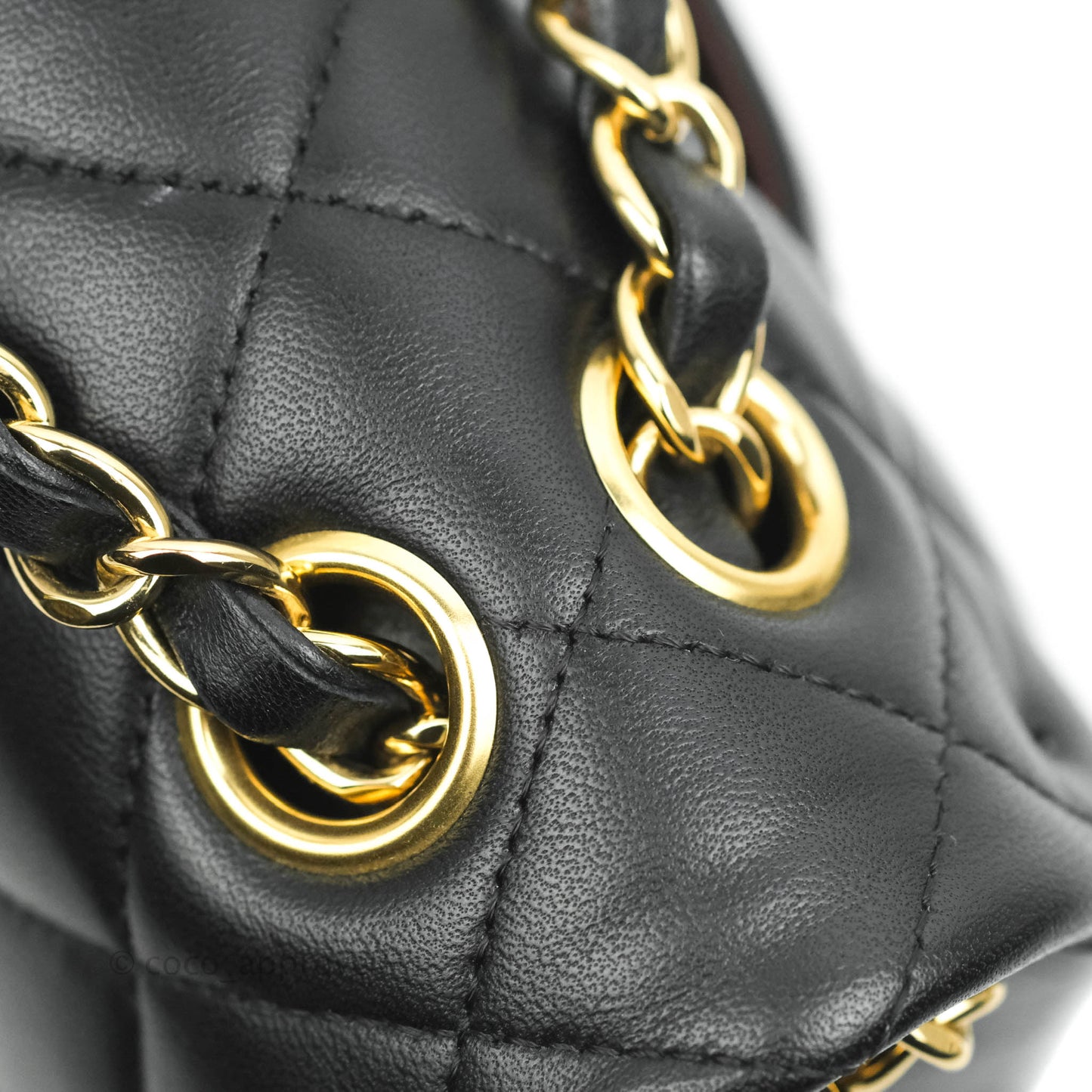 Chanel Classic M/L Flap Bag Black Lambskin Gold Hardware