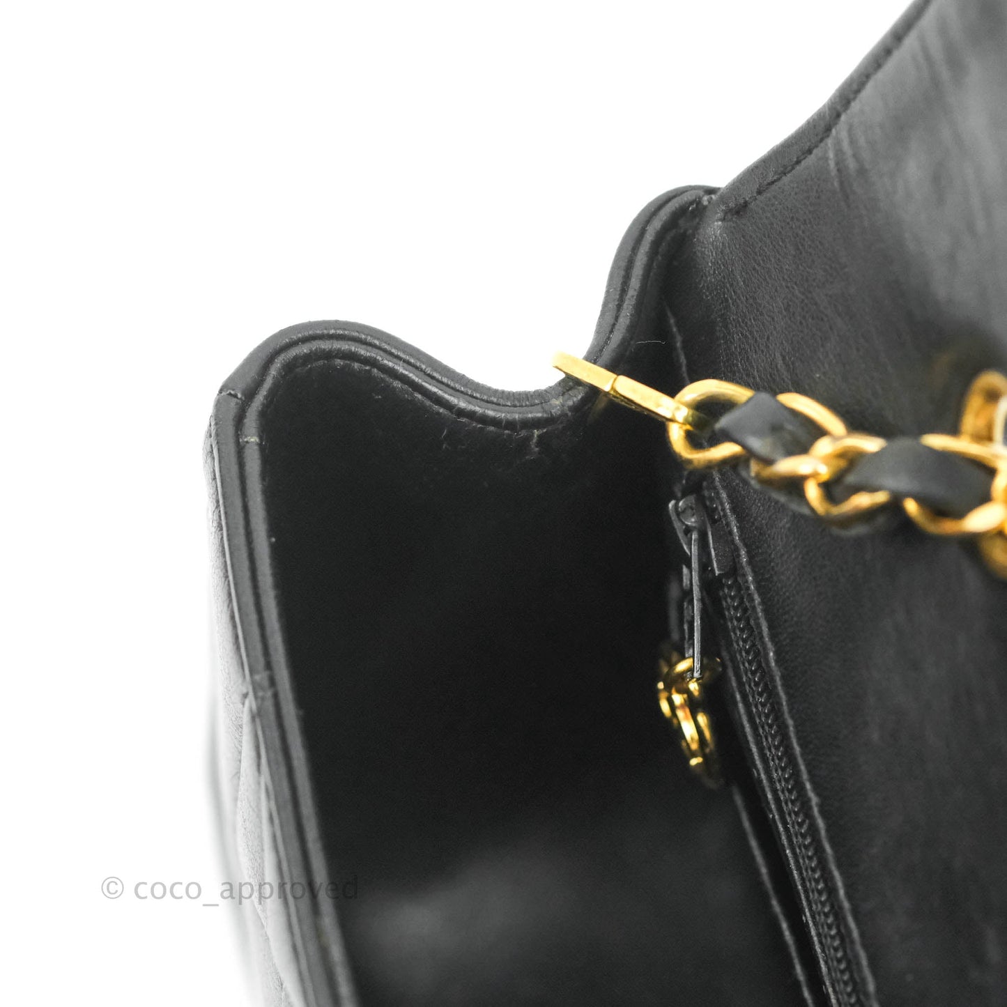 Chanel Black Quilted Lambskin Small Vintage Classic Diana Flap Bag