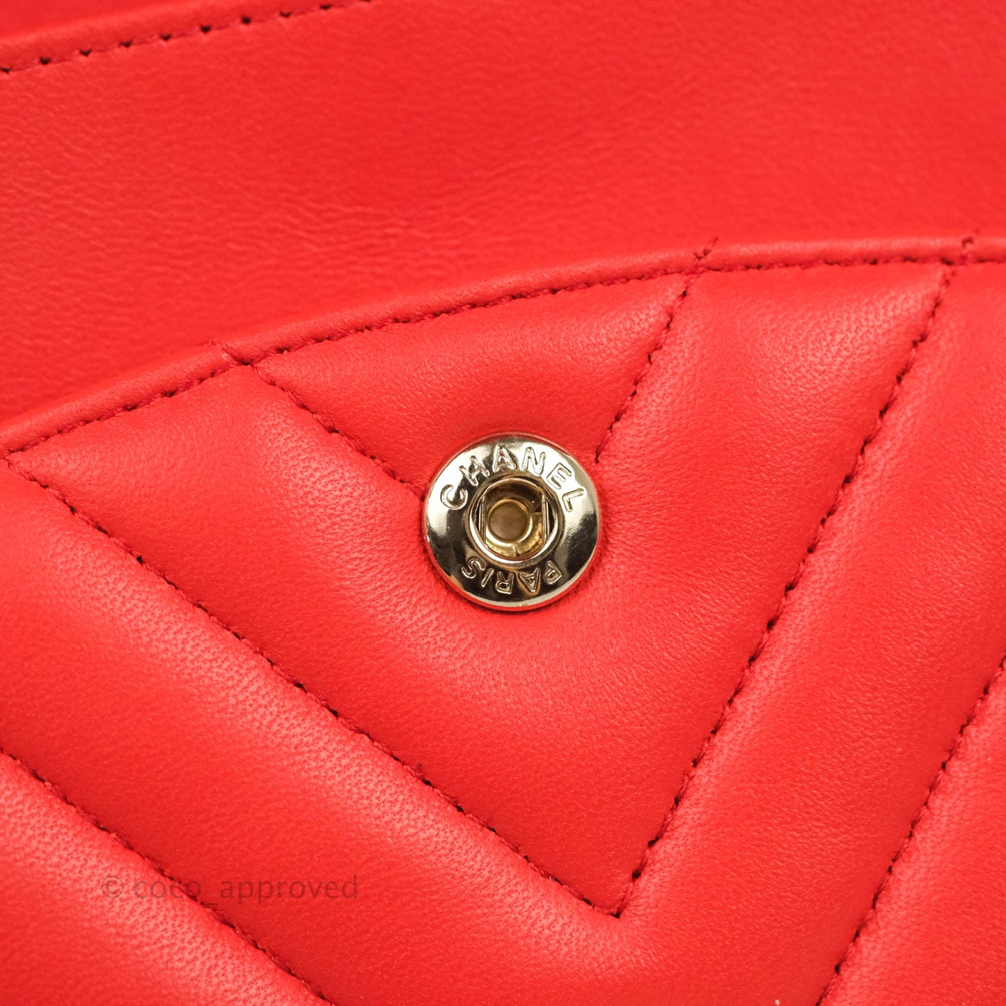 Chanel Classic M/L Medium Double Flap Brick Red Lambskin Gold Hardware
