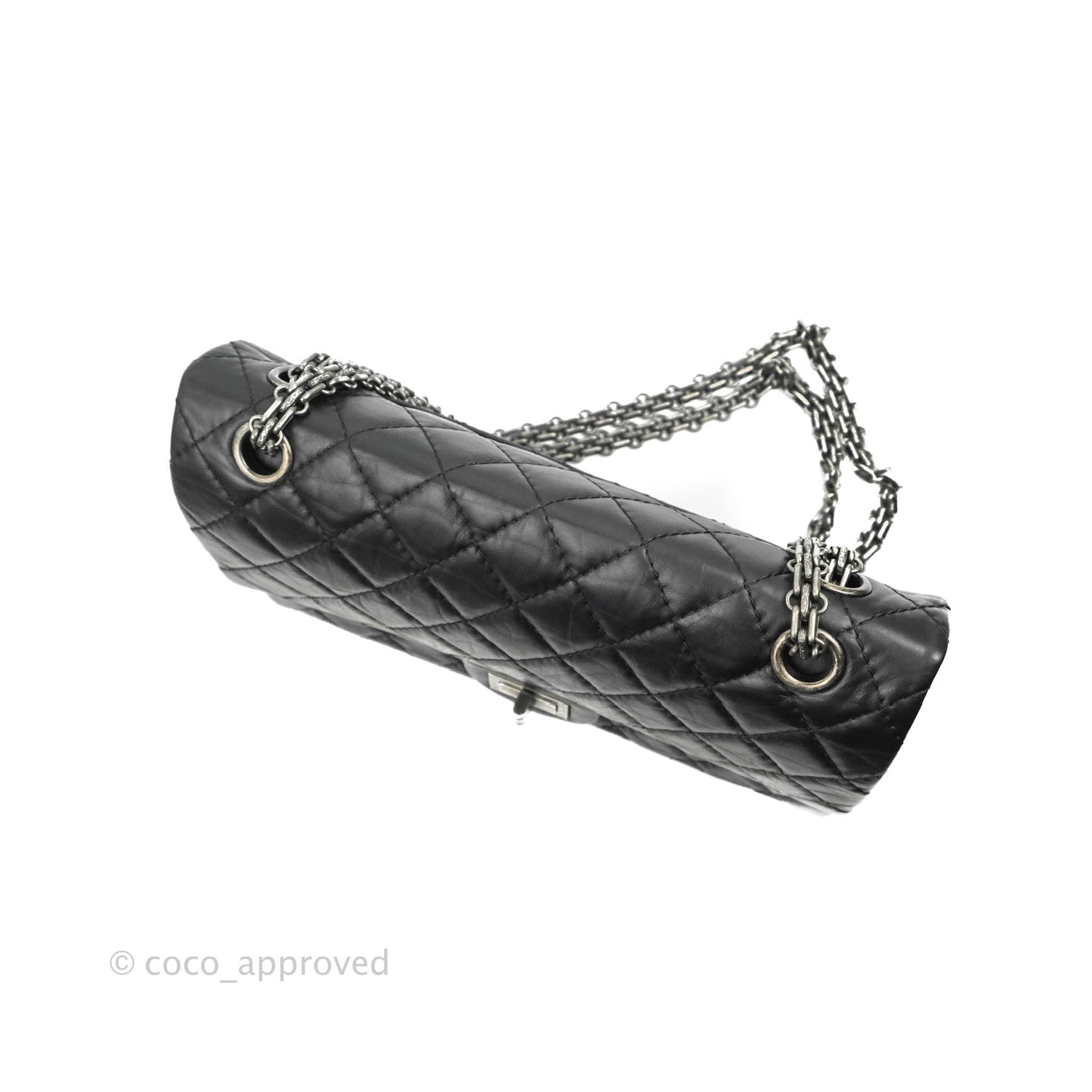 Chanel Reissue 225 Quilted Aged Calfskin Black Ruthenium Hardware