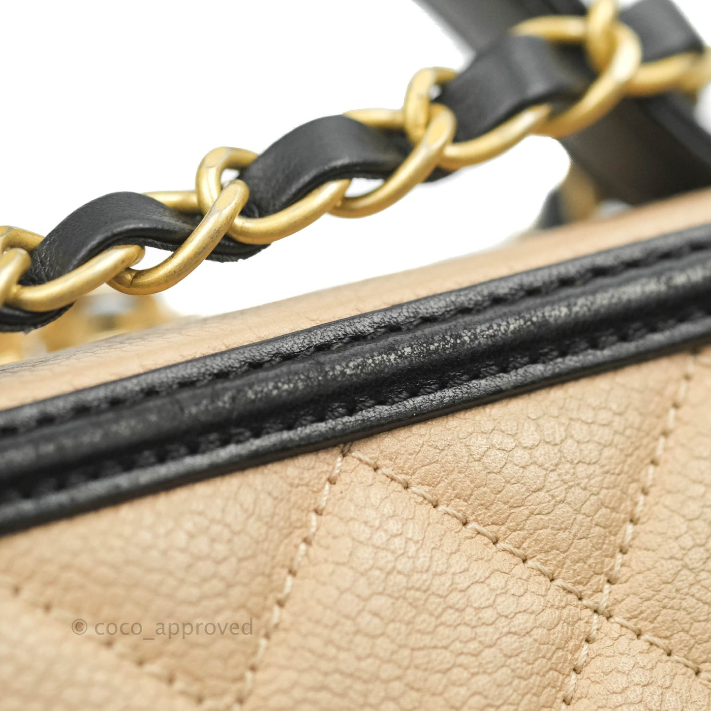 Chanel Quilted Medium CC Filigree Vanity Case Beige Caviar Gold Hardware