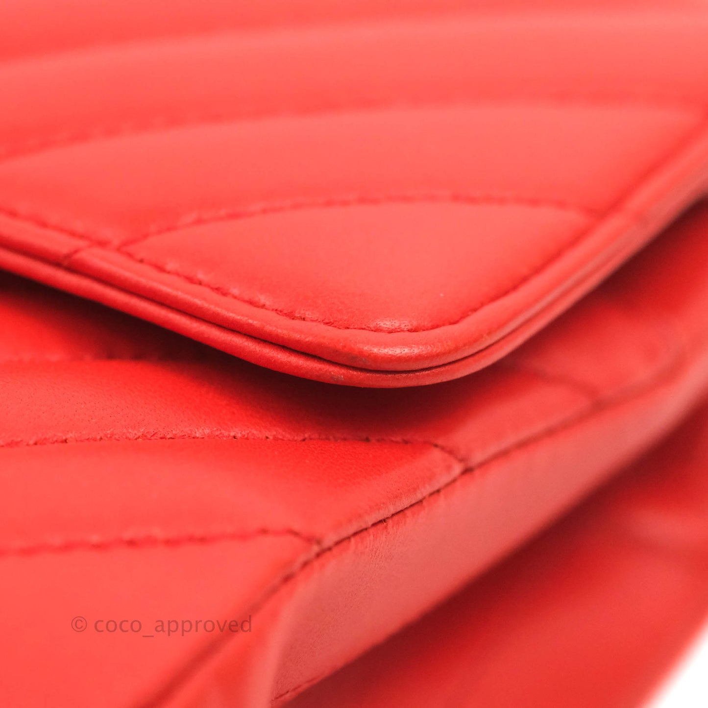 Chanel Classic M/L Medium Double Flap Brick Red Lambskin Gold Hardware