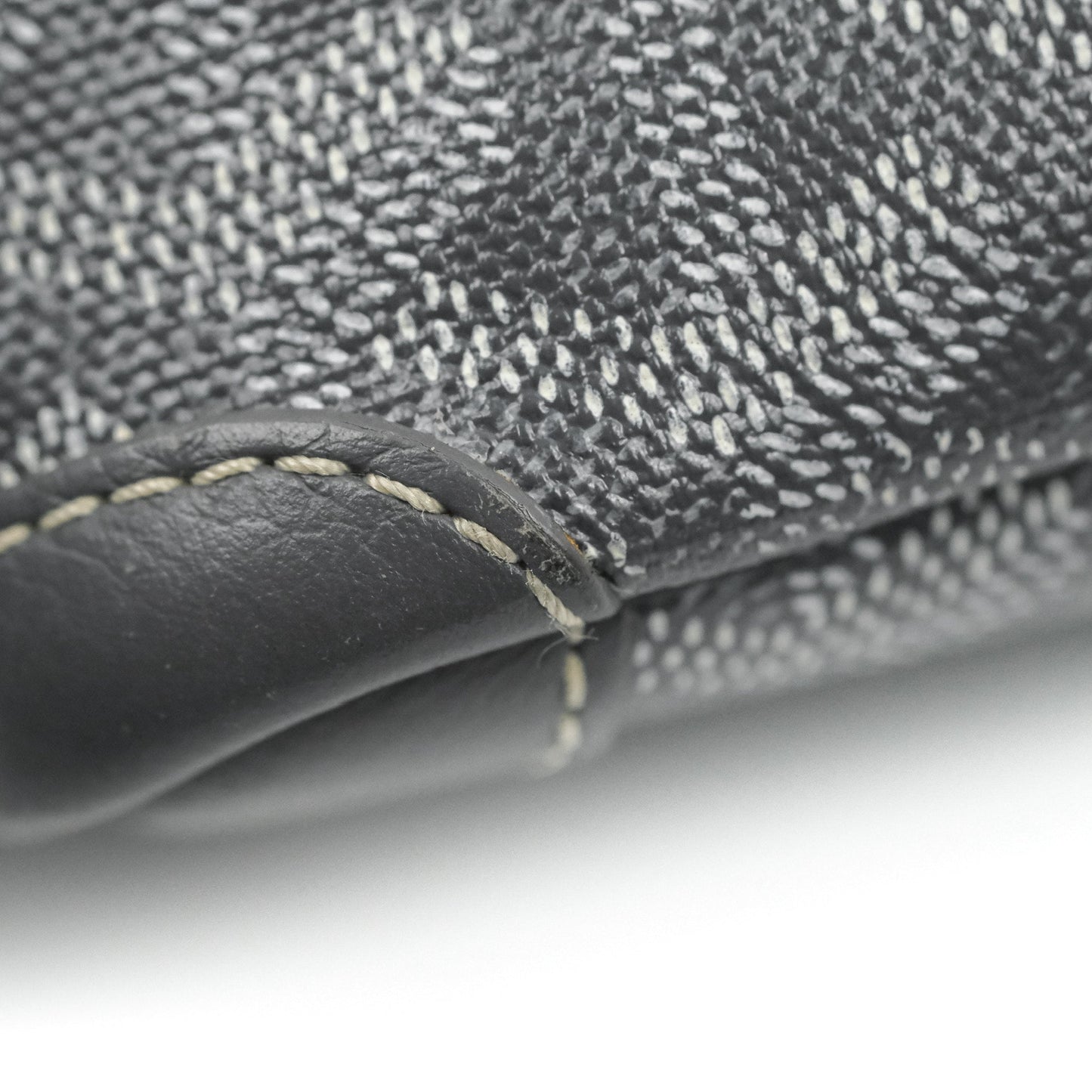 Goyard Artois Grey Goyardine Canvas PM⁣⁣⁣⁣⁣⁣⁣⁣⁣⁣⁣⁣⁣⁣⁣⁣⁣⁣⁣⁣