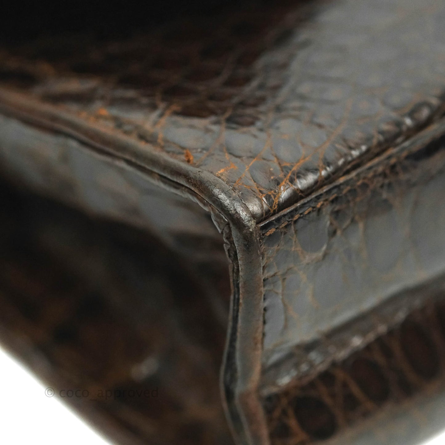 Chanel Vintage Brown Crocodile Leather Shoulder Bag Gold Hardware