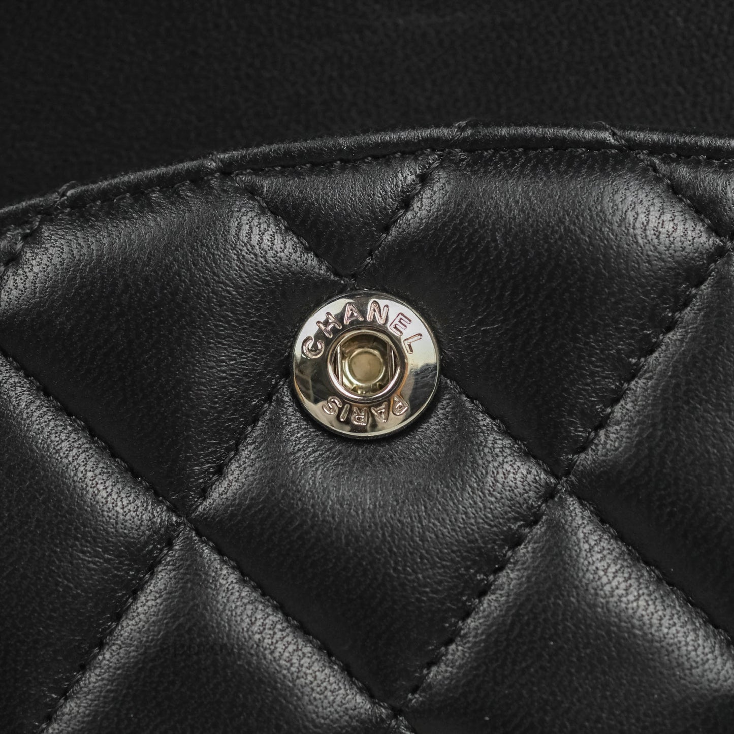 Chanel Classic M/L Medium Flap Quilted Black Lambskin Silver Hardware