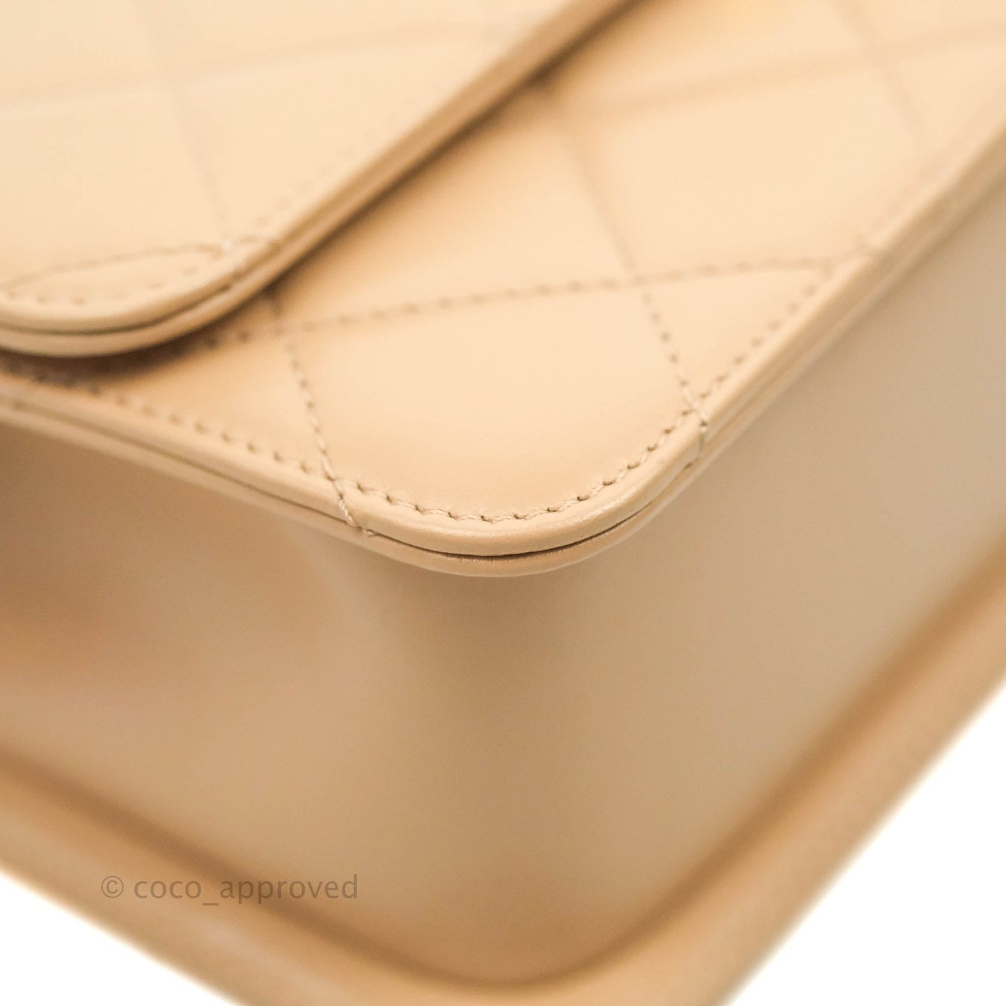Chanel Quilted Mini Perfect Fit Adjustable Beige Calfskin Gold Hardware 21A