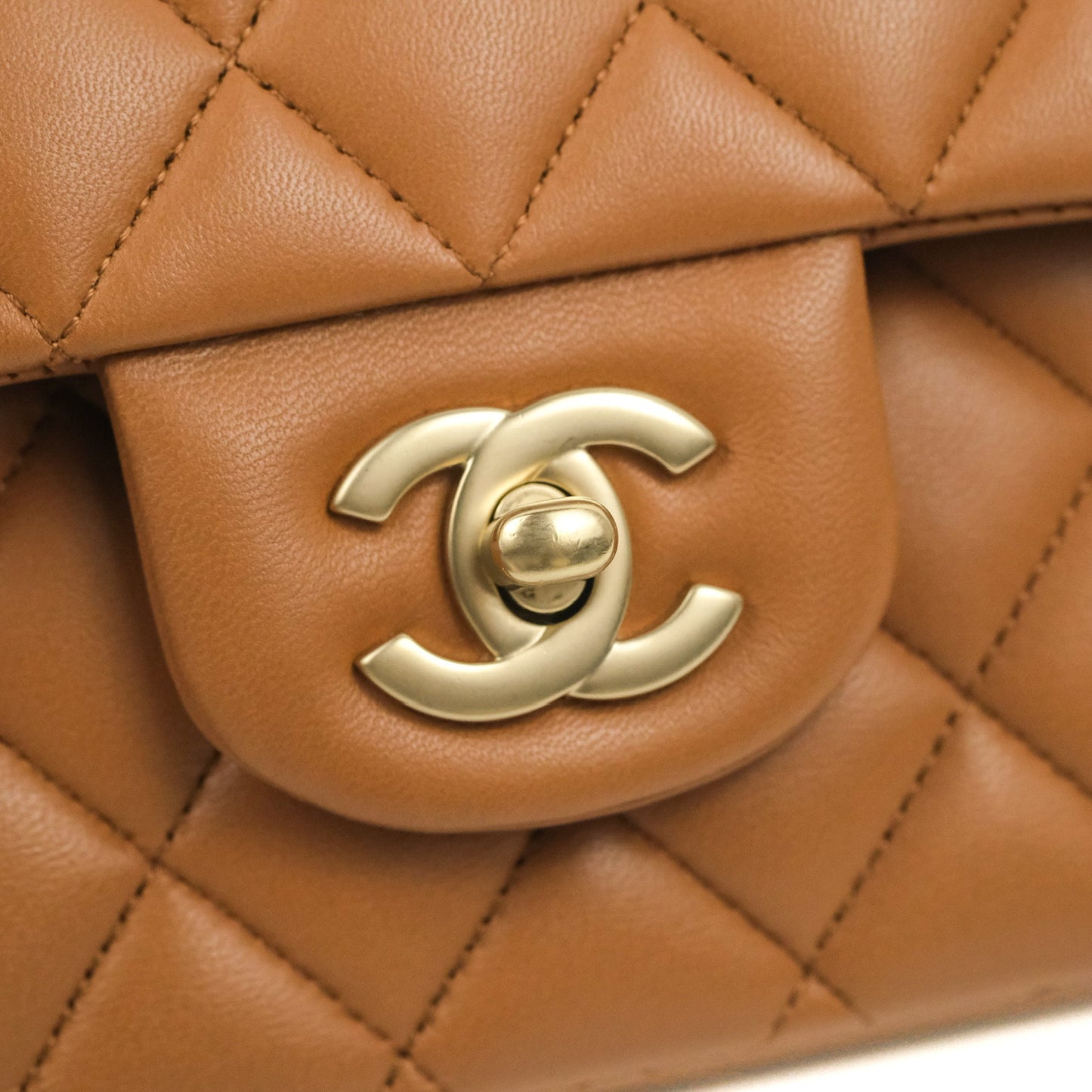 Chanel Classic M/L Medium Flap Quilted Dark Beige Caramel Lambskin Gold Hardware