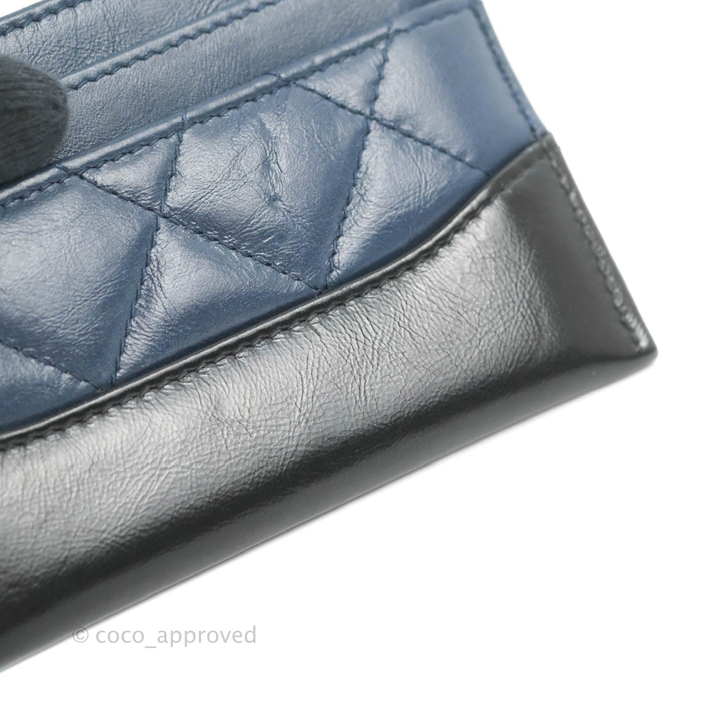 Chanel Gabrielle Flat Card Holder Navy Black Calfskin Gold Hardware