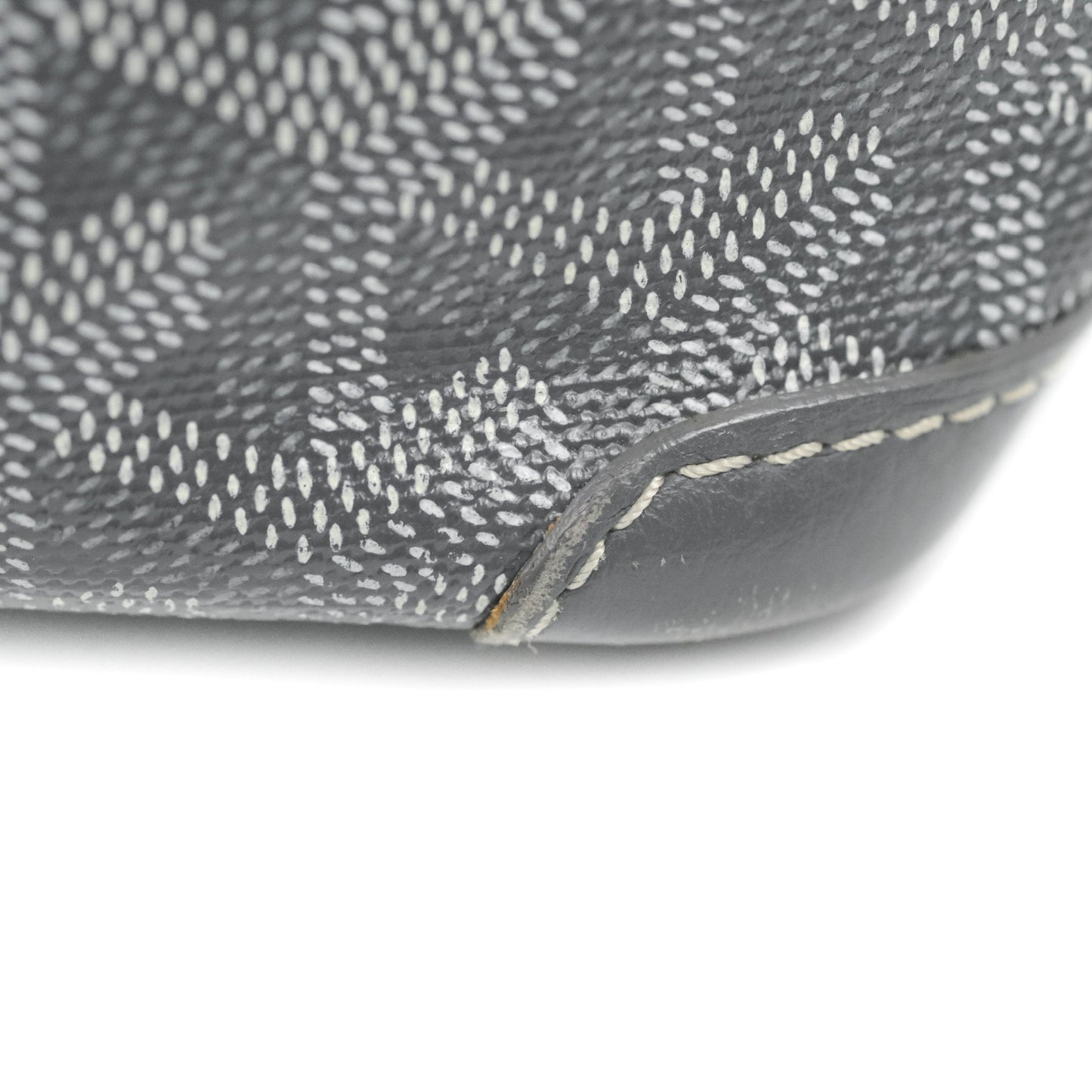 Goyard Artois Grey Goyardine Canvas PM⁣⁣⁣⁣⁣⁣⁣⁣⁣⁣⁣⁣⁣⁣⁣⁣⁣⁣⁣⁣