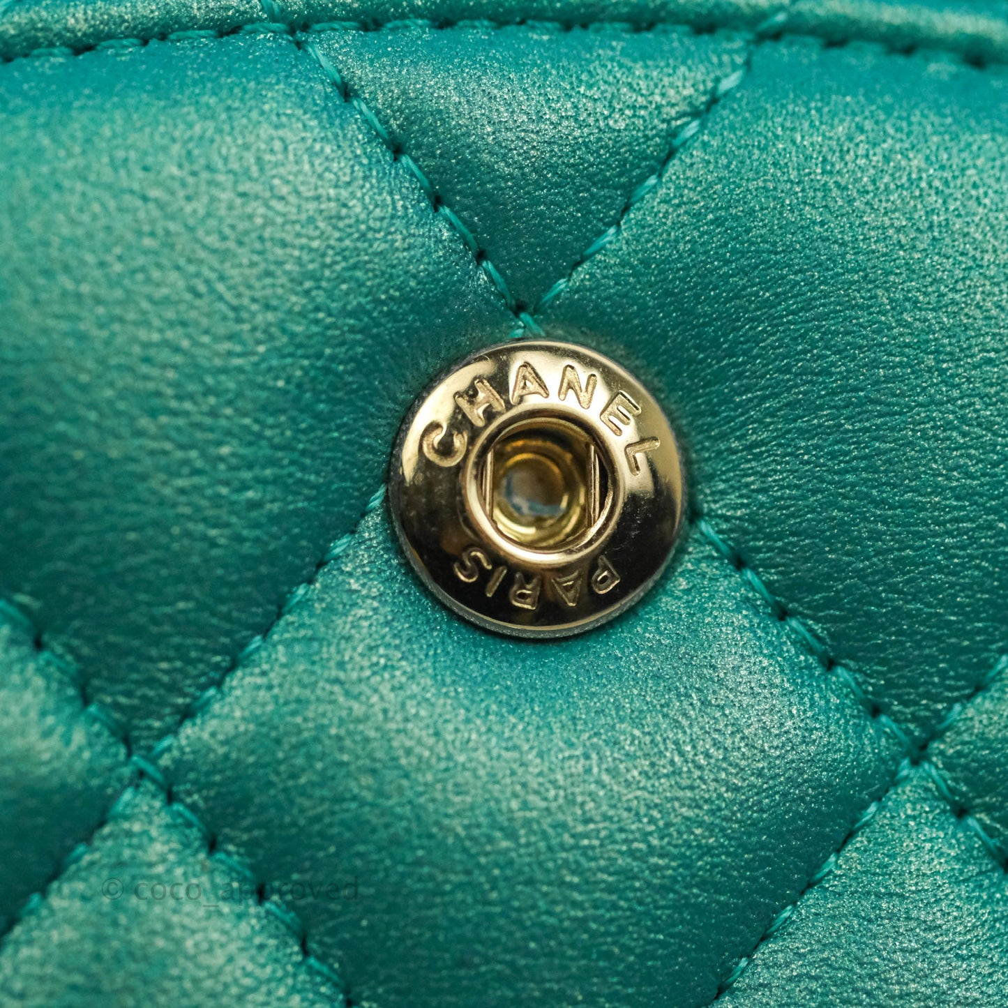 Chanel Classic M/L Medium Double Flap Iridescent Turquoise Calfskin Gold Hardware