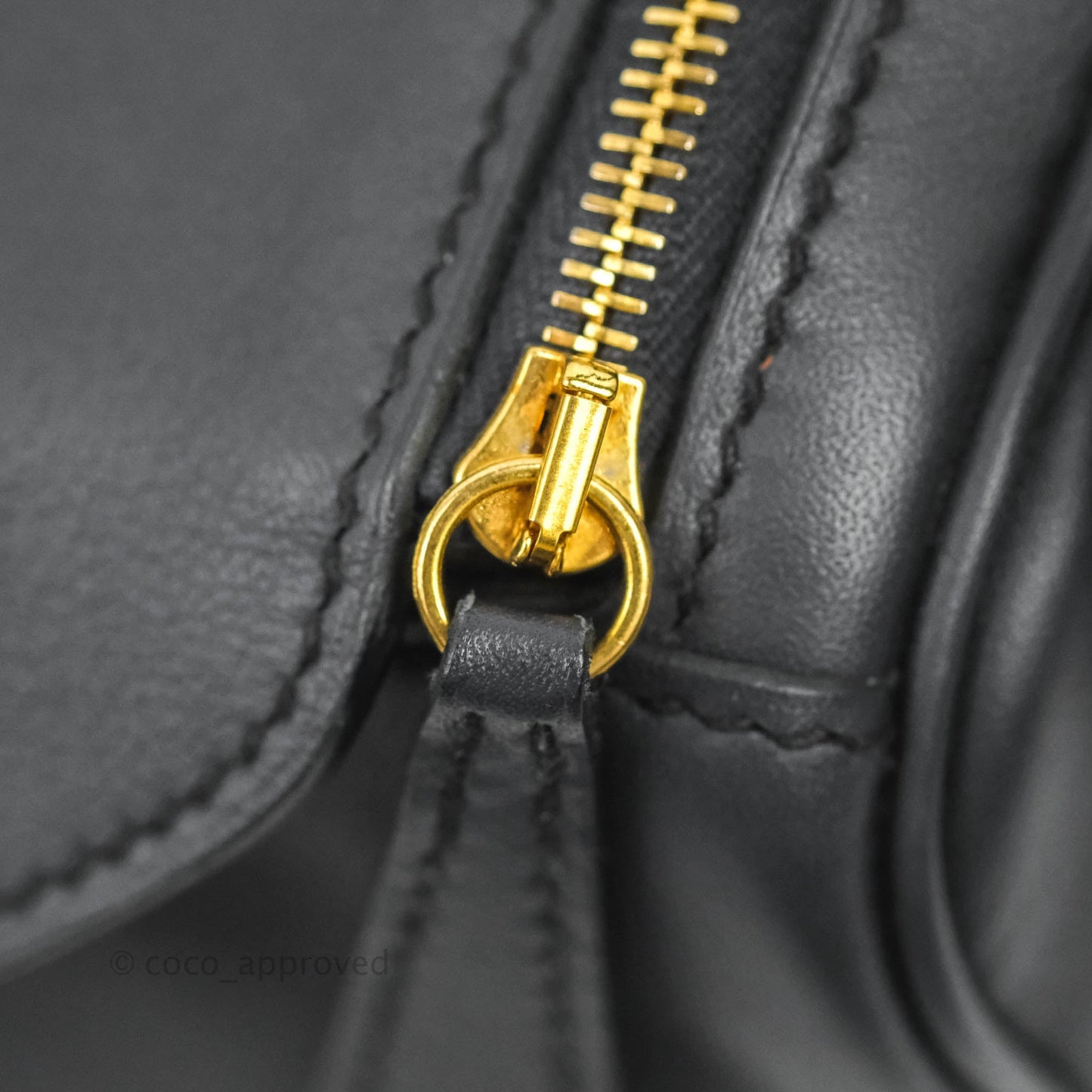 Hermès Lindy 26 Navy Swift Gold Hardware Special Edition