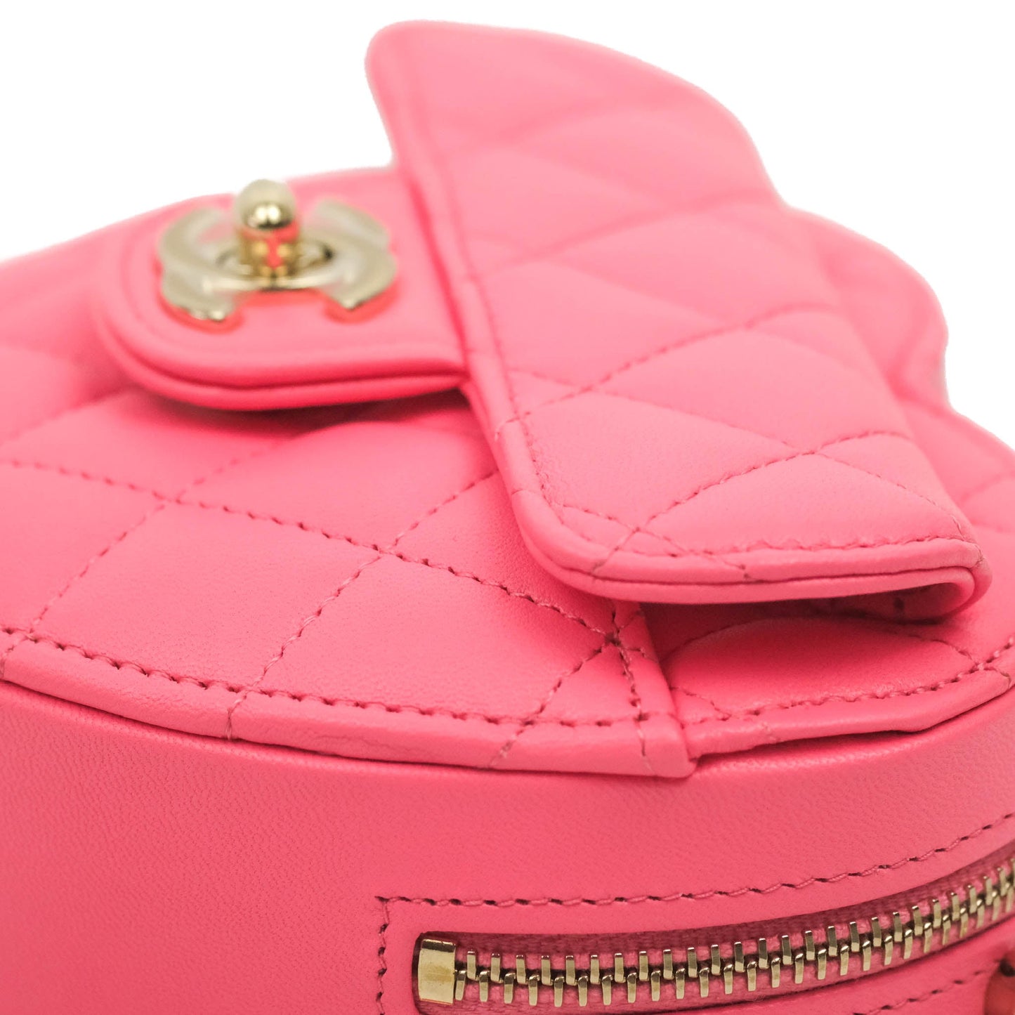 Chanel Small Heart Bag Pink Lambskin Gold Hardware 22S