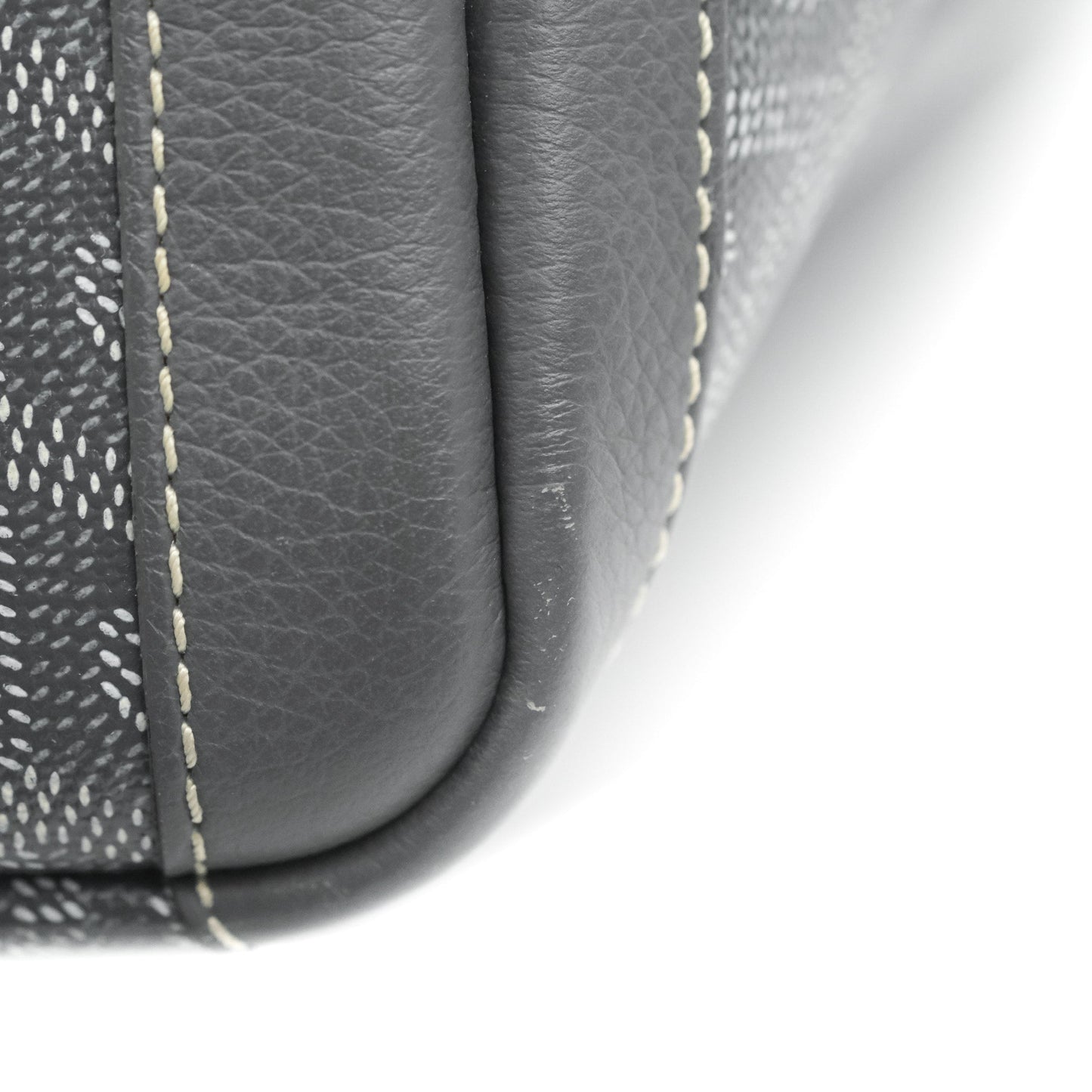 Goyard Artois Grey Goyardine Canvas PM⁣⁣⁣⁣⁣⁣⁣⁣⁣⁣⁣⁣⁣⁣⁣⁣⁣⁣⁣⁣