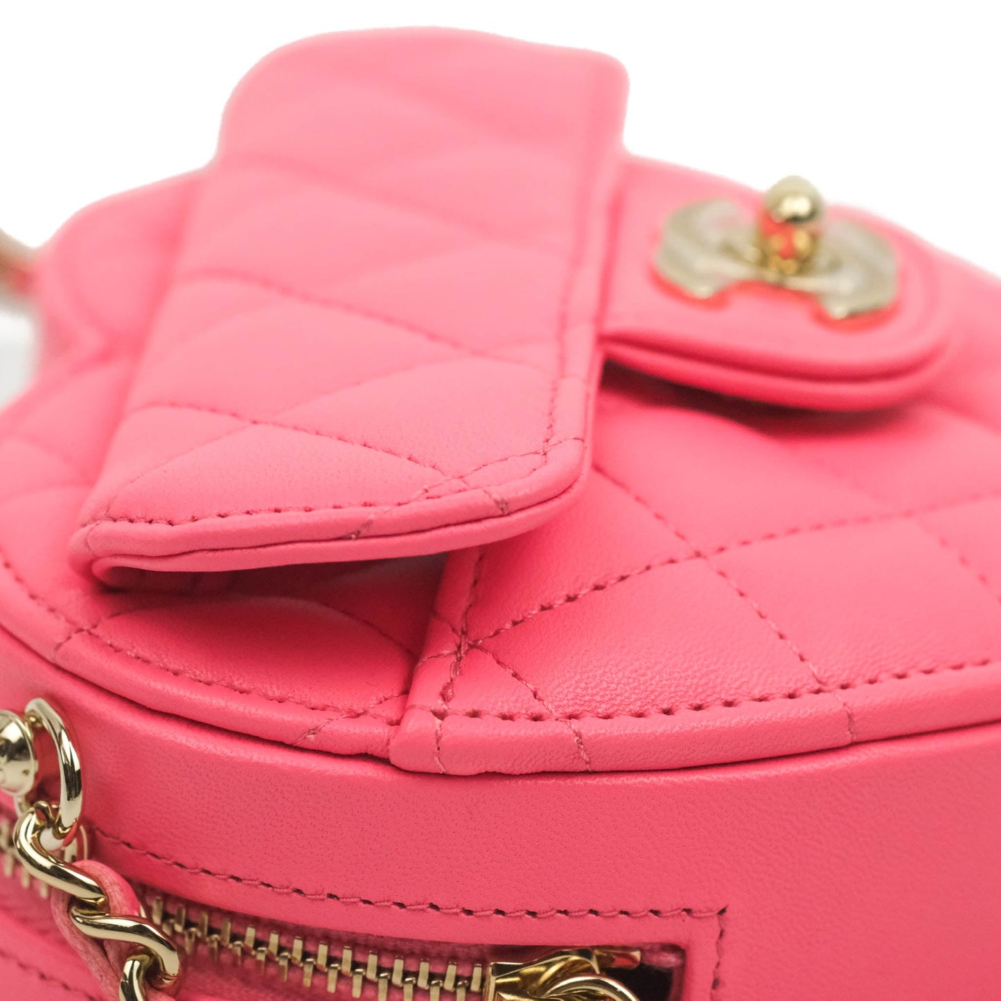Chanel Small Heart Bag Pink Lambskin Gold Hardware 22S
