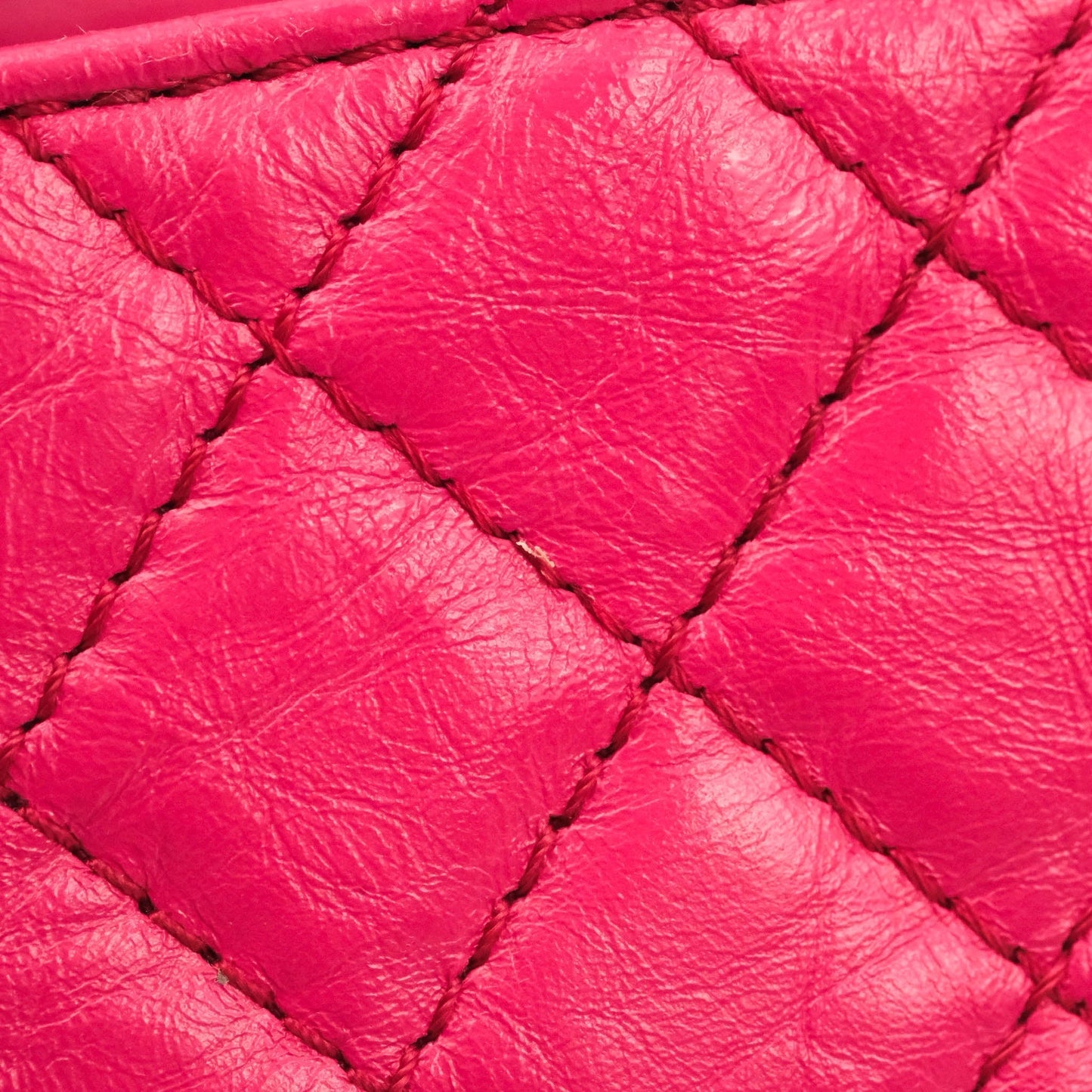 Chanel Mini Reissue 224 Fuschia Pink Aged Calfskin Aged Gold Hardware