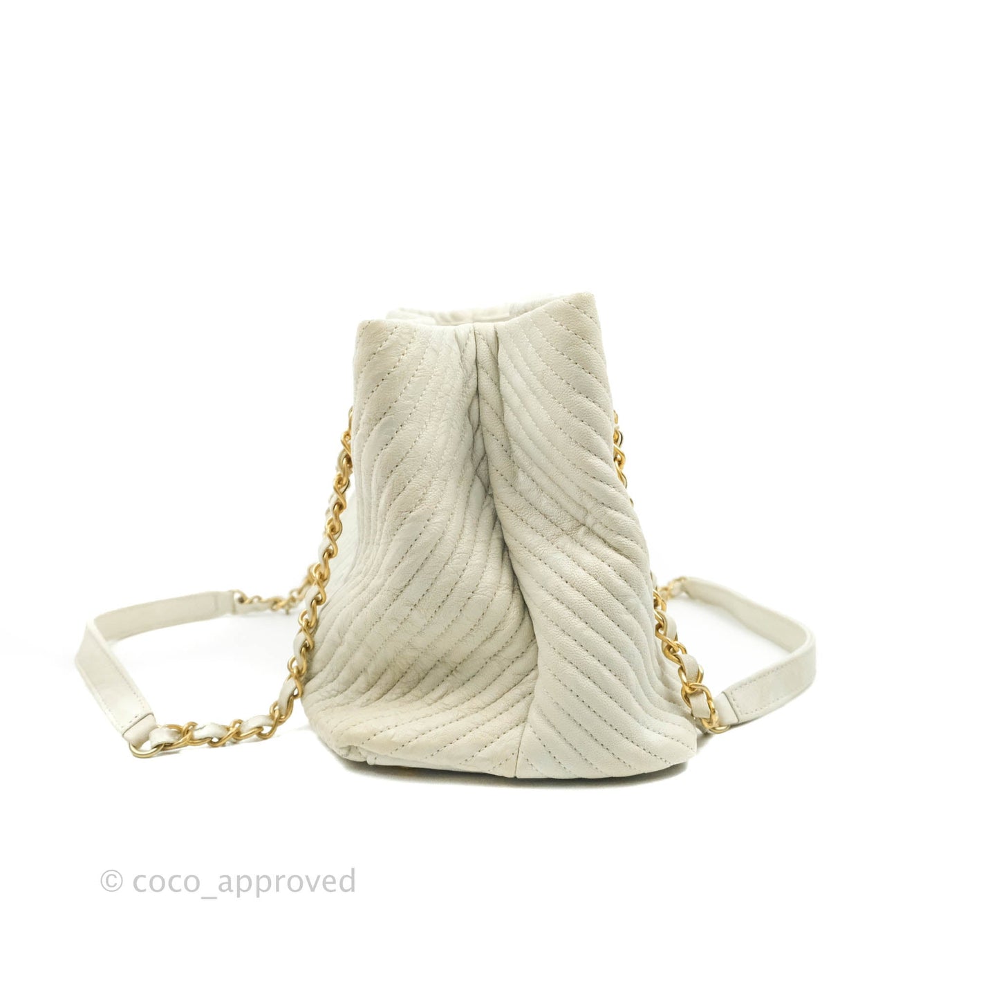 Chanel Chevron Surpique Tote White Crumpled Calfskin Aged Gold Hardware