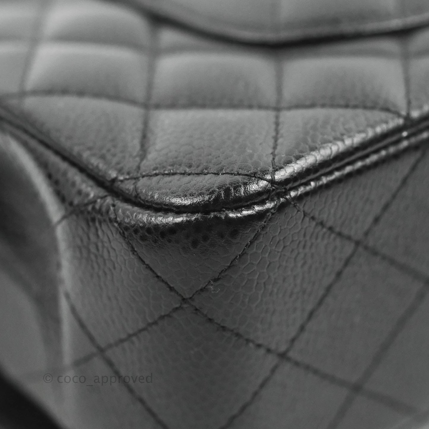 Chanel Classic M/L Medium Double Flap Black Caviar Gold Hardware
