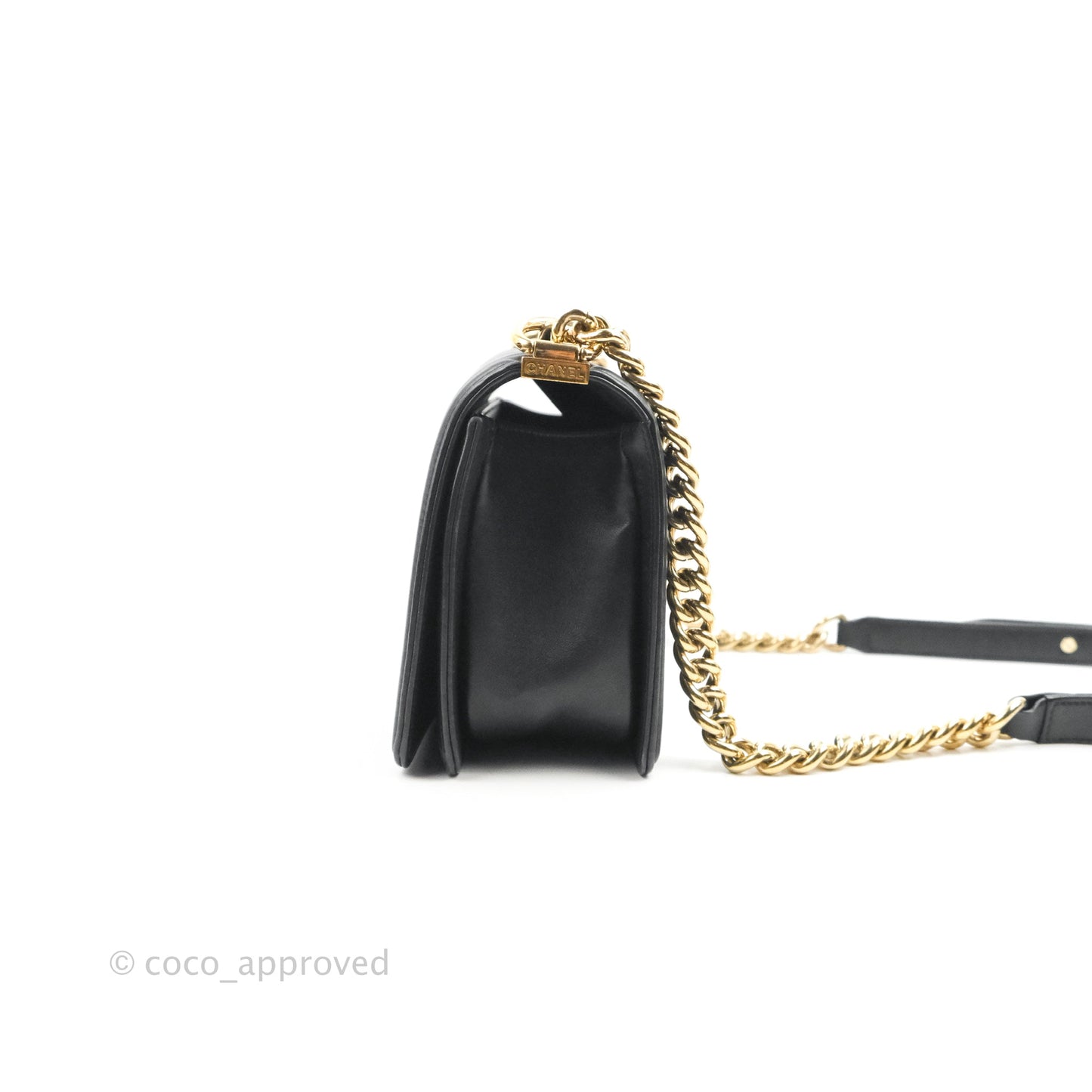Chanel Chevron Medium Boy Black Calfskin Gold Hardware