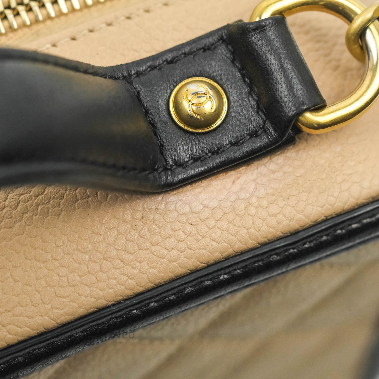 Chanel Quilted Medium CC Filigree Vanity Case Beige Caviar Gold Hardware