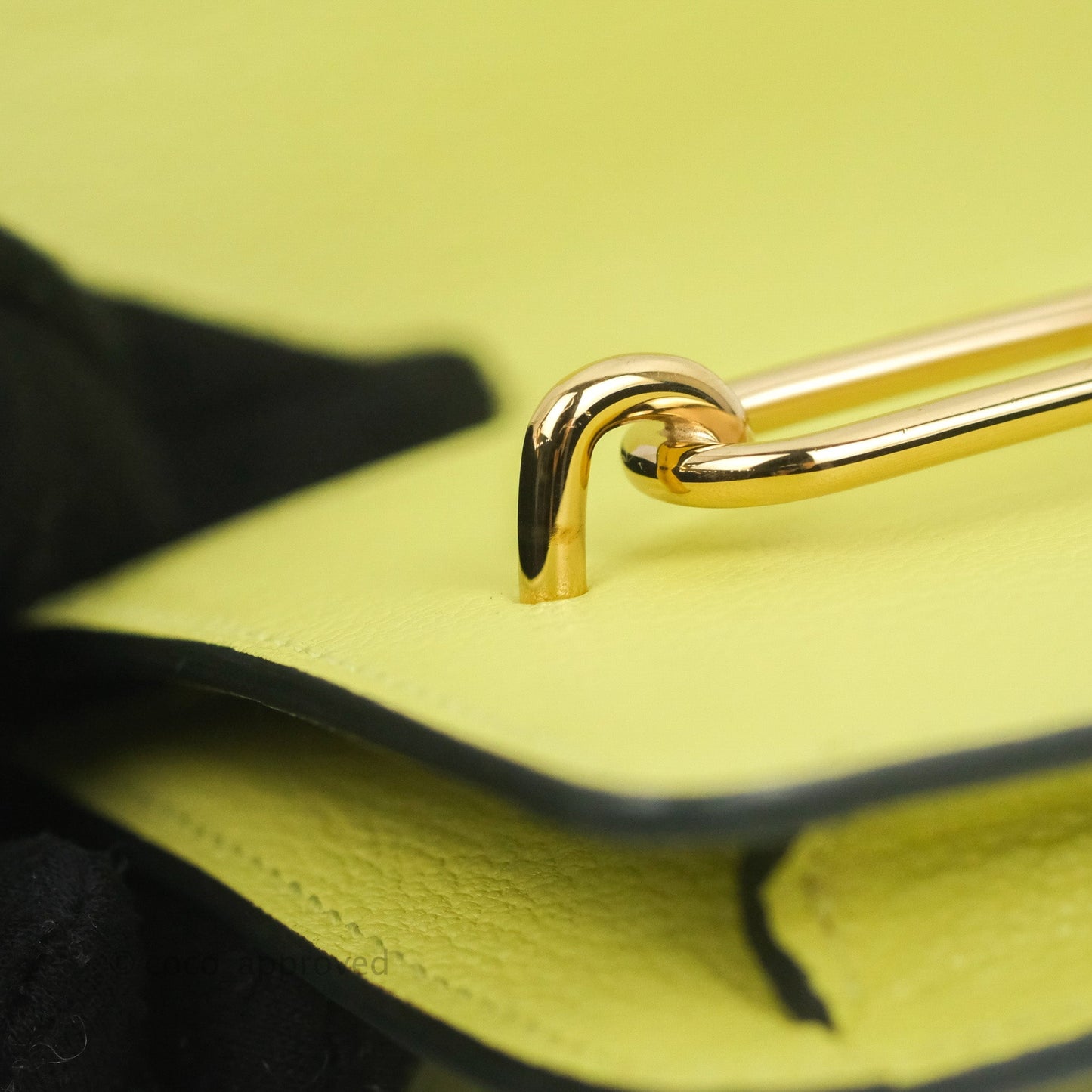 Hermès Roulis Slim Wallet Chevre Mysore Jaune Bourgeon Gold Hardware