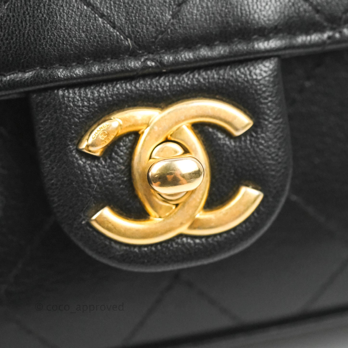 Chanel Mini Chic Pearls Flap Black Goatskin Gold Hardware