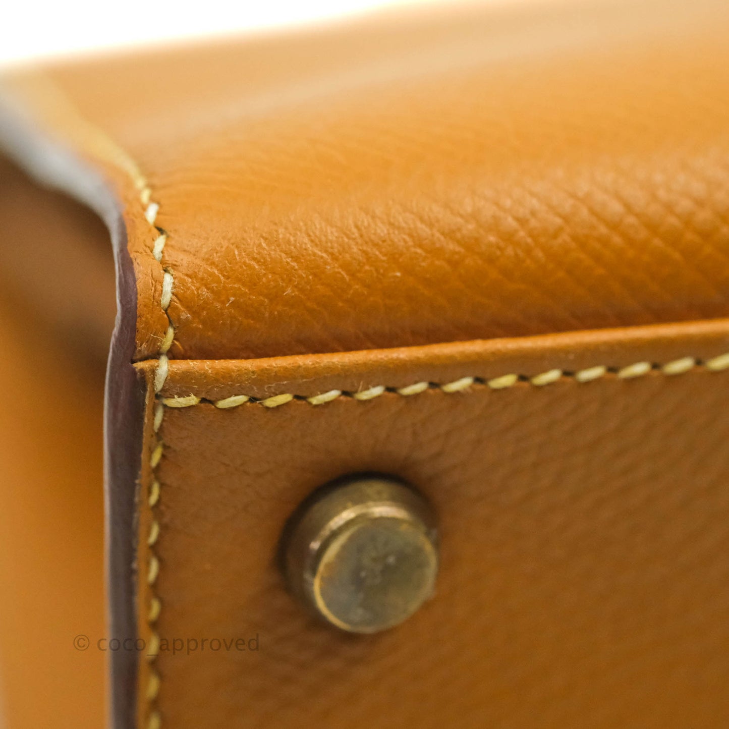 Hermès Vintage Kelly 28 Gold Epsom Gold Hardware
