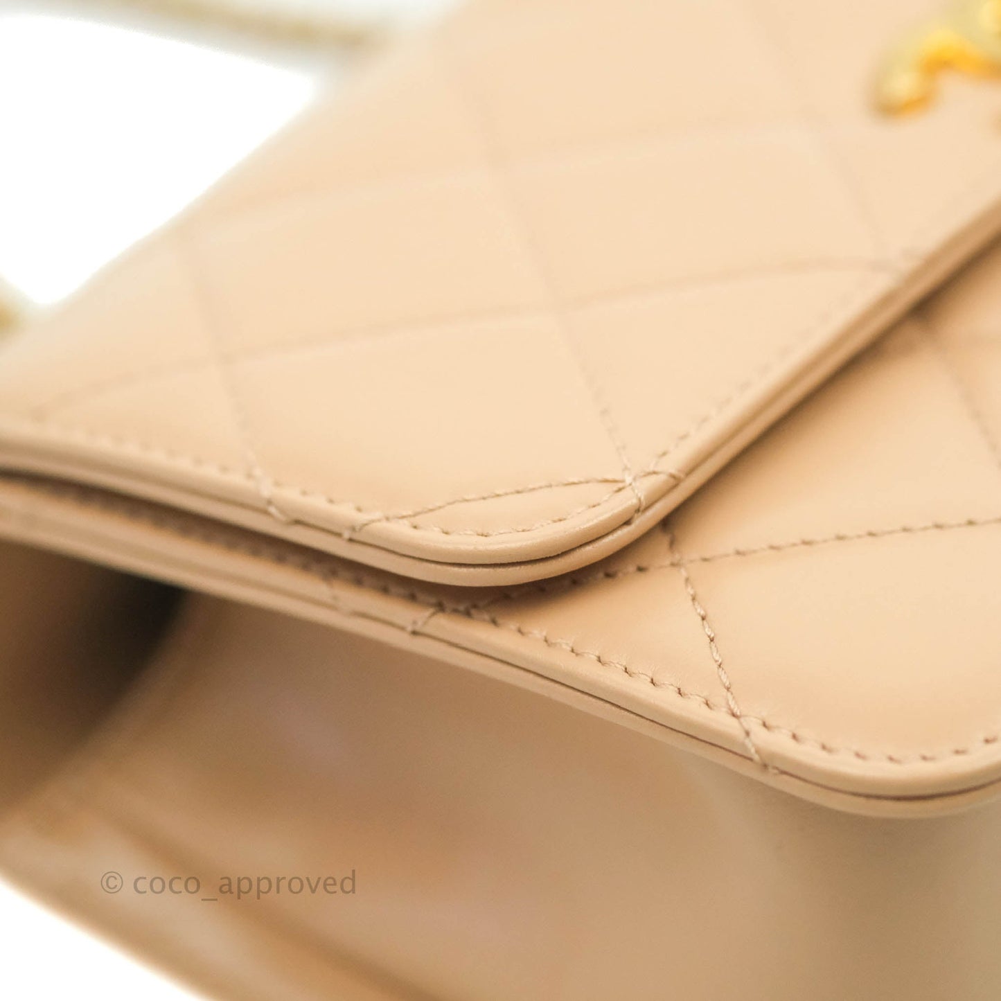 Chanel Quilted Mini Perfect Fit Adjustable Beige Calfskin Gold Hardware 21A