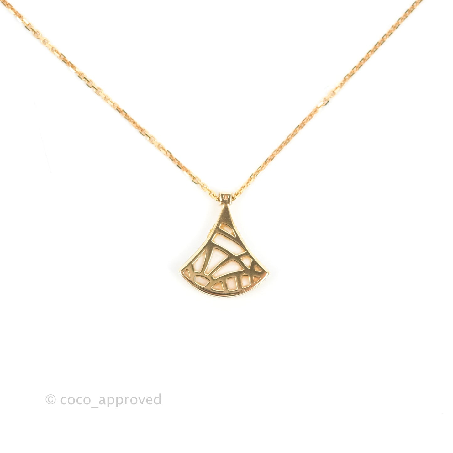 Bvlgari Divas Dream Necklace 18K Rose Gold Diamond Mother of Pearl