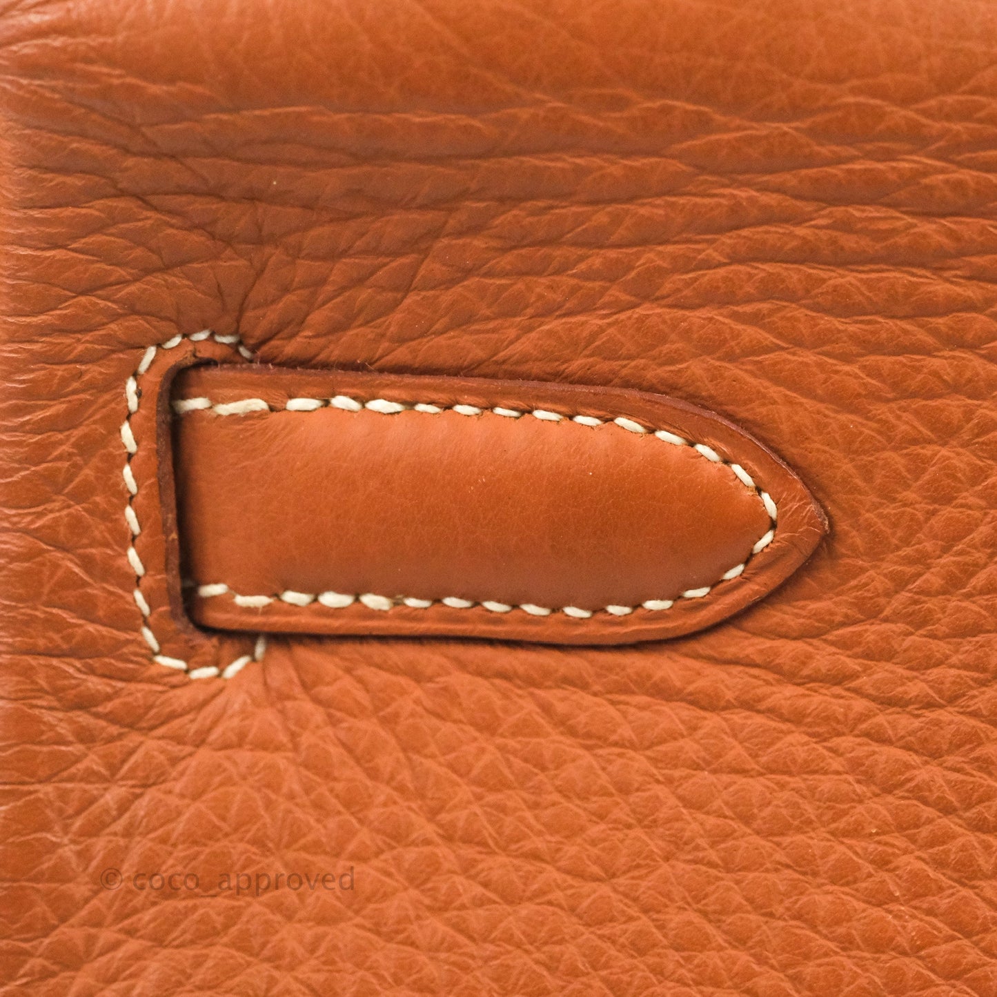 Hermès Kelly 32 Retourne Gold Clemence Gold Hardware