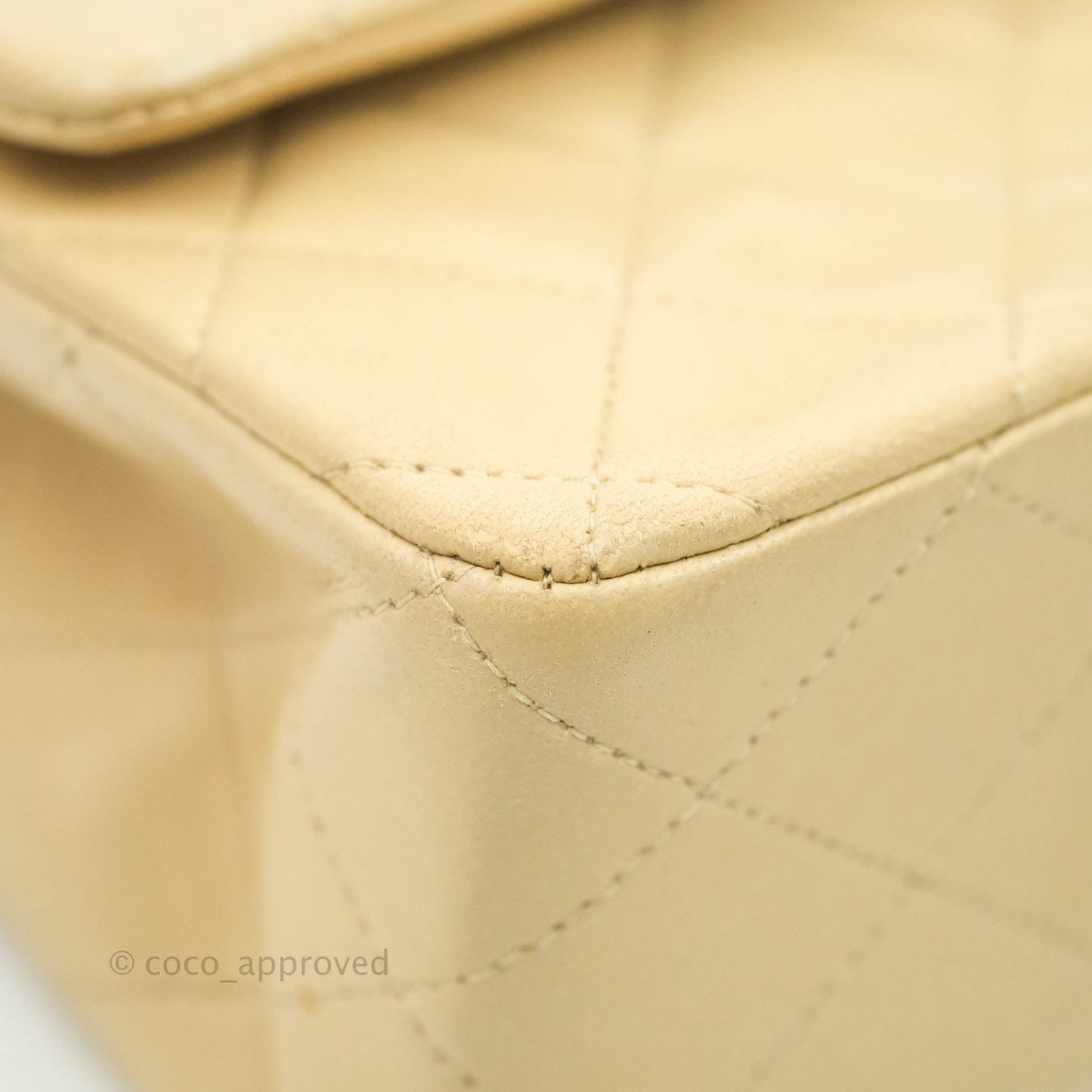 Chanel Vintage Classic M/L Medium Double Flap Bag Beige Lambskin 24K Gold Hardware