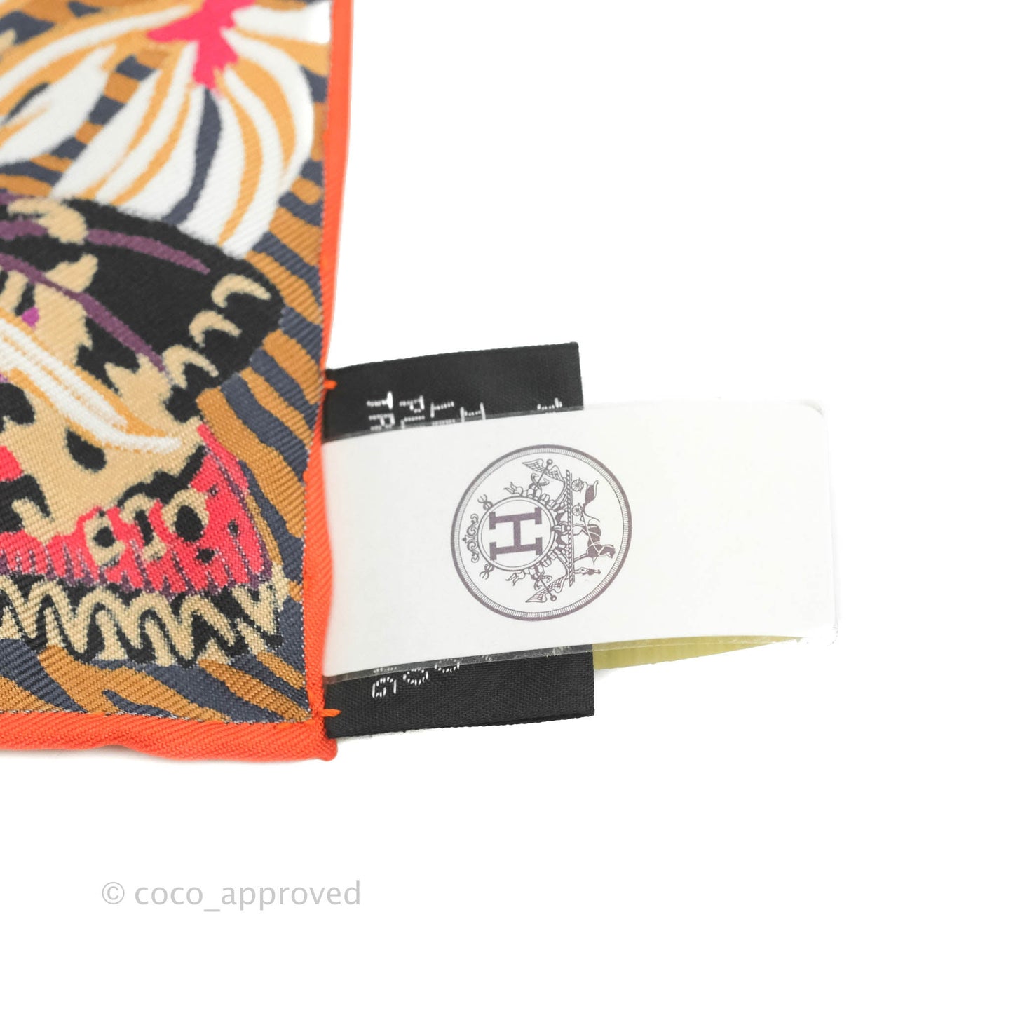 Hermès Wild Singapore Scarf 90 Rouge / Violet / Beige