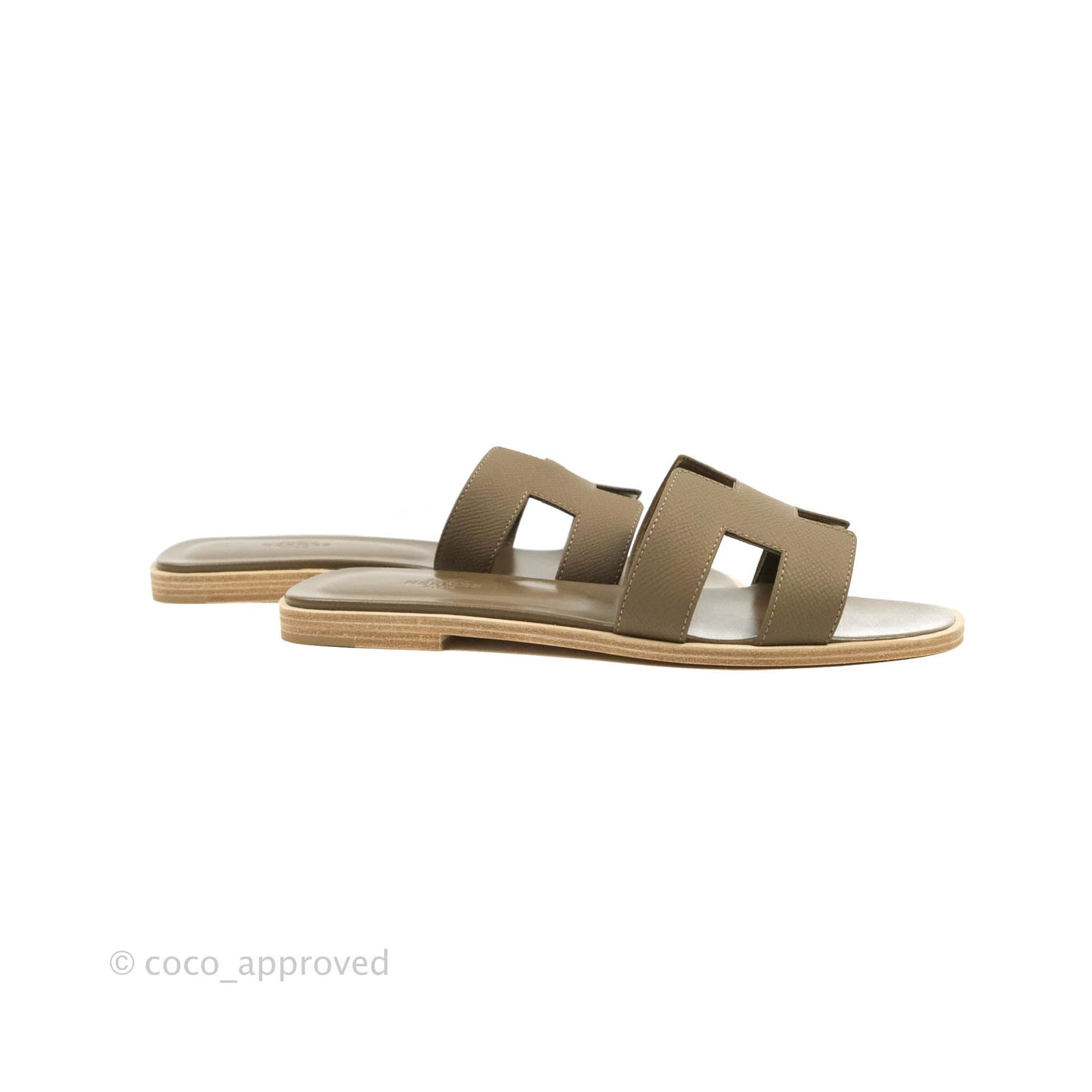 Hermès Oran Sandals in Etoupe Size 38