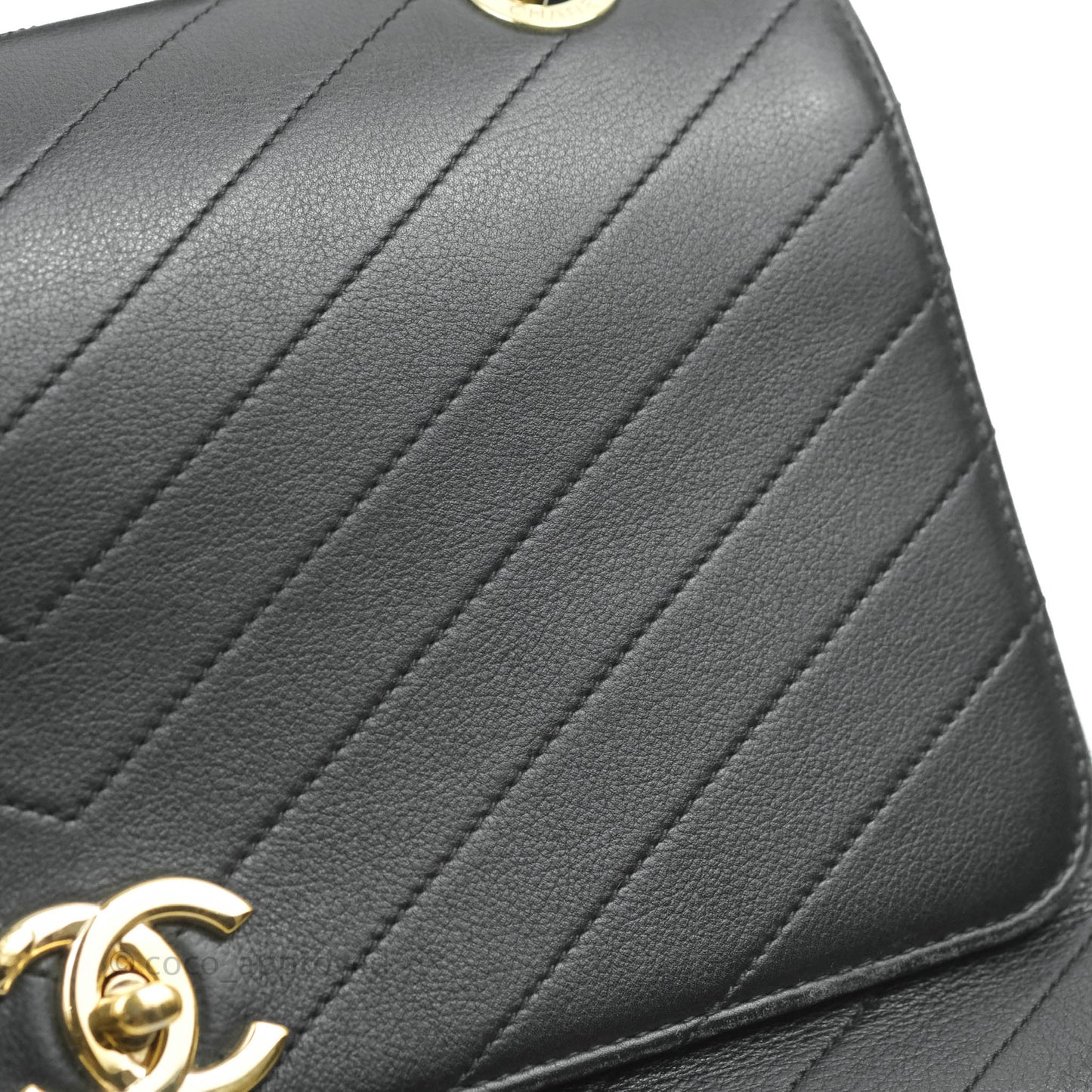 Chanel Chevron Top Handle Black Calfskin Gold Hardware