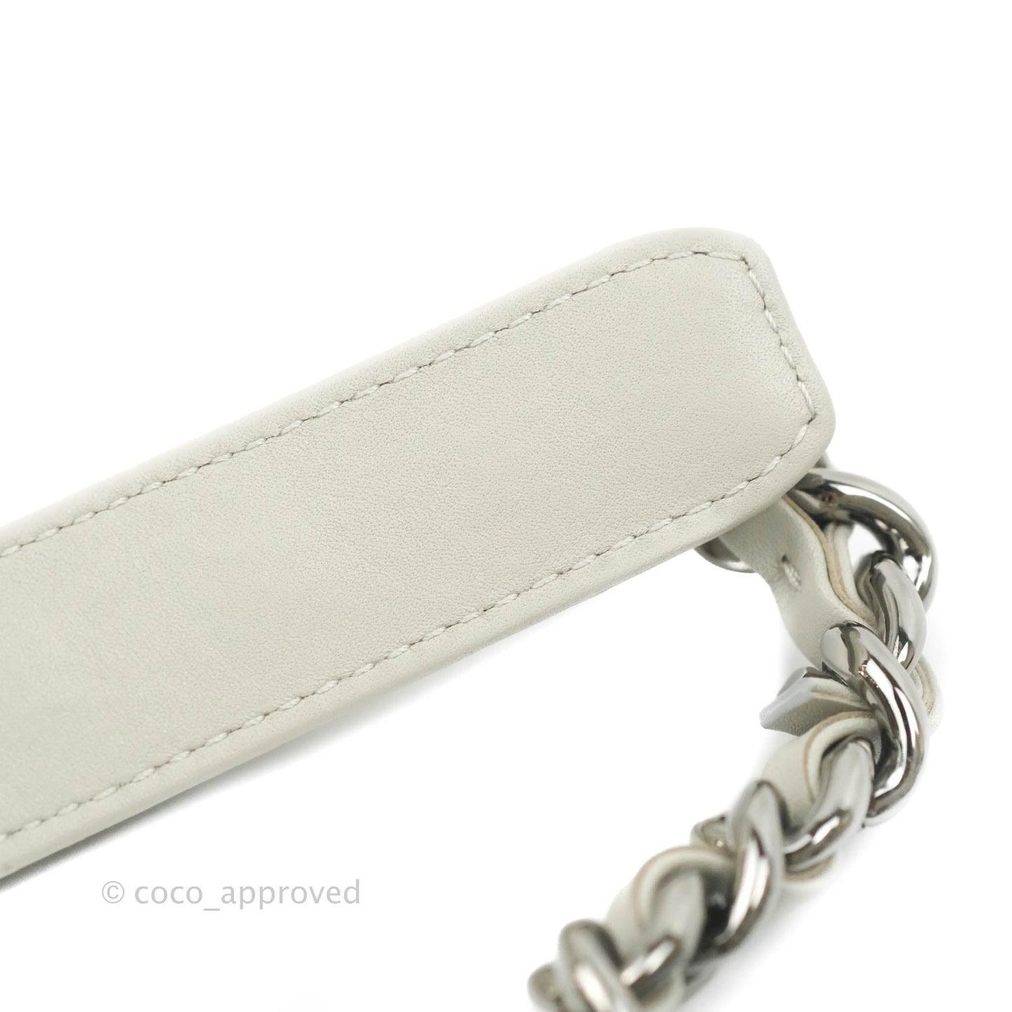 Chanel 19 Small Tweed Light Grey Mixed Hardware