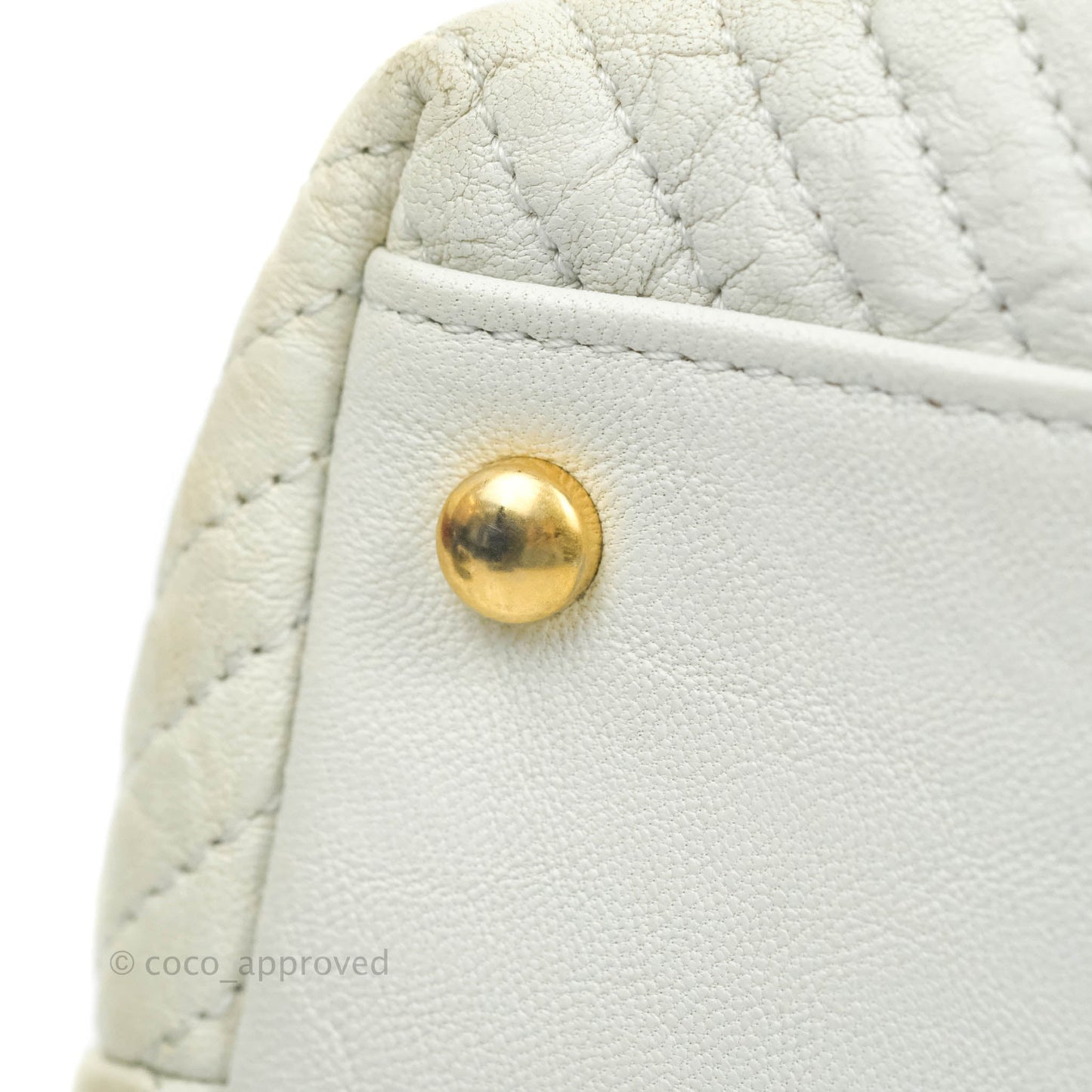 Chanel Chevron Surpique Tote White Crumpled Calfskin Aged Gold Hardware