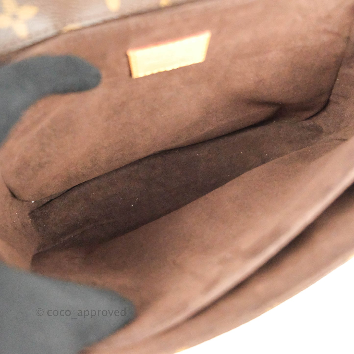Louis Vuitton Monogram Pochette Metis