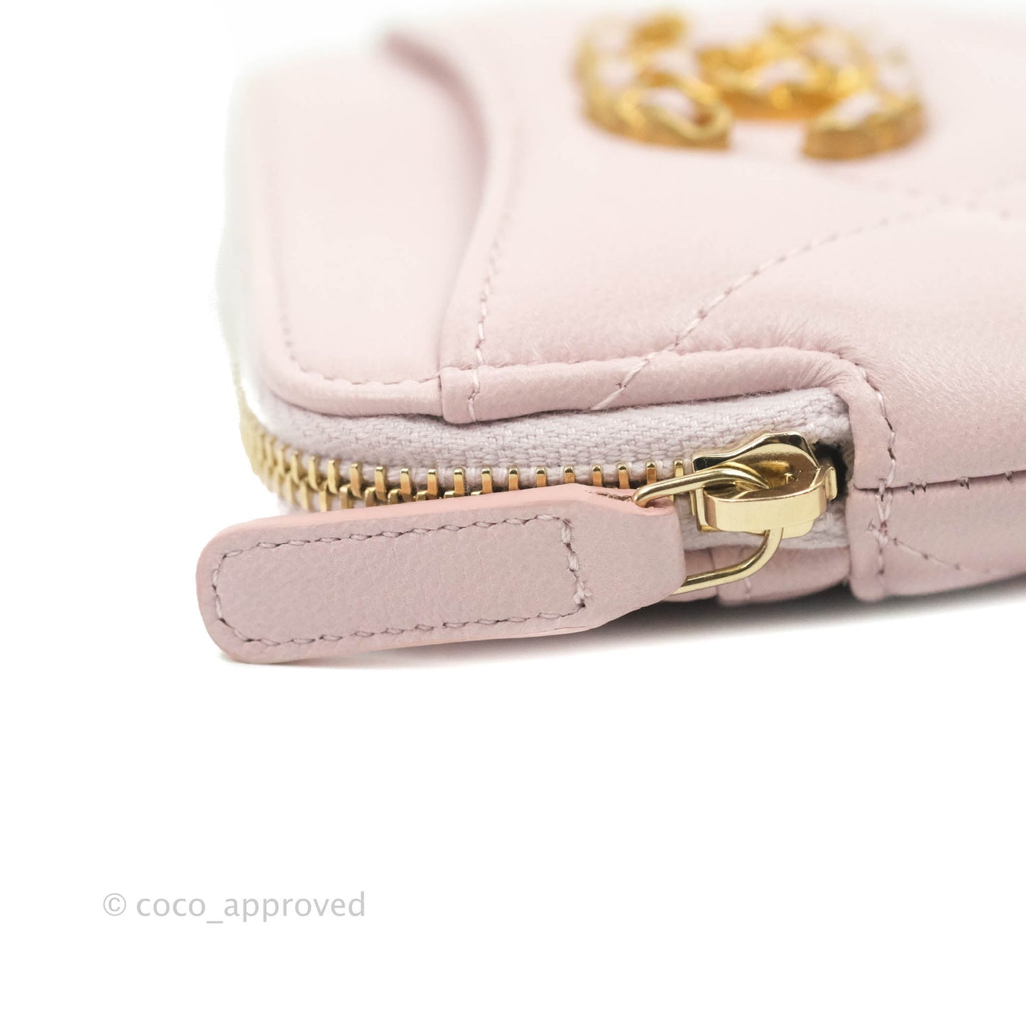 Chanel 19 Zip Card Holder Light Pink Lambskin Gold Hardware