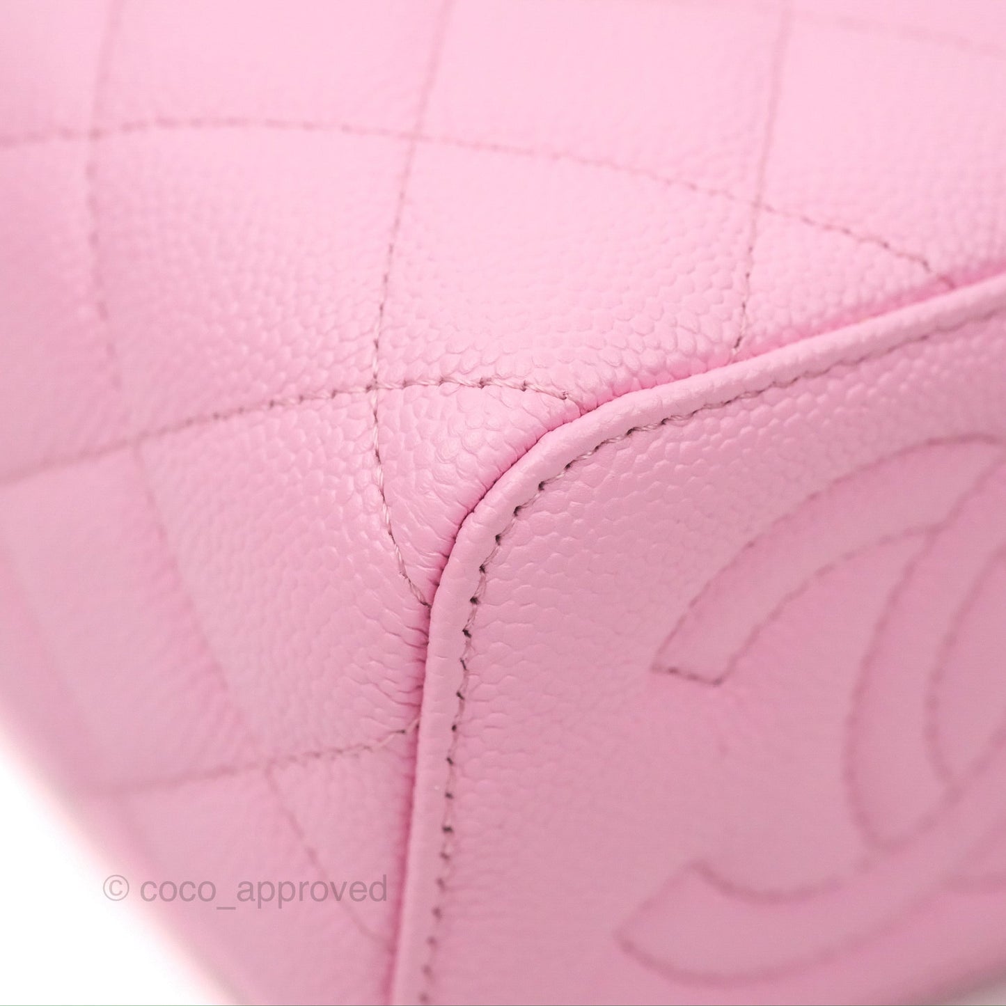 Chanel Quilted Heart Crush Mini Vanity With Chain Pink Caviar Aged Gold Hardware