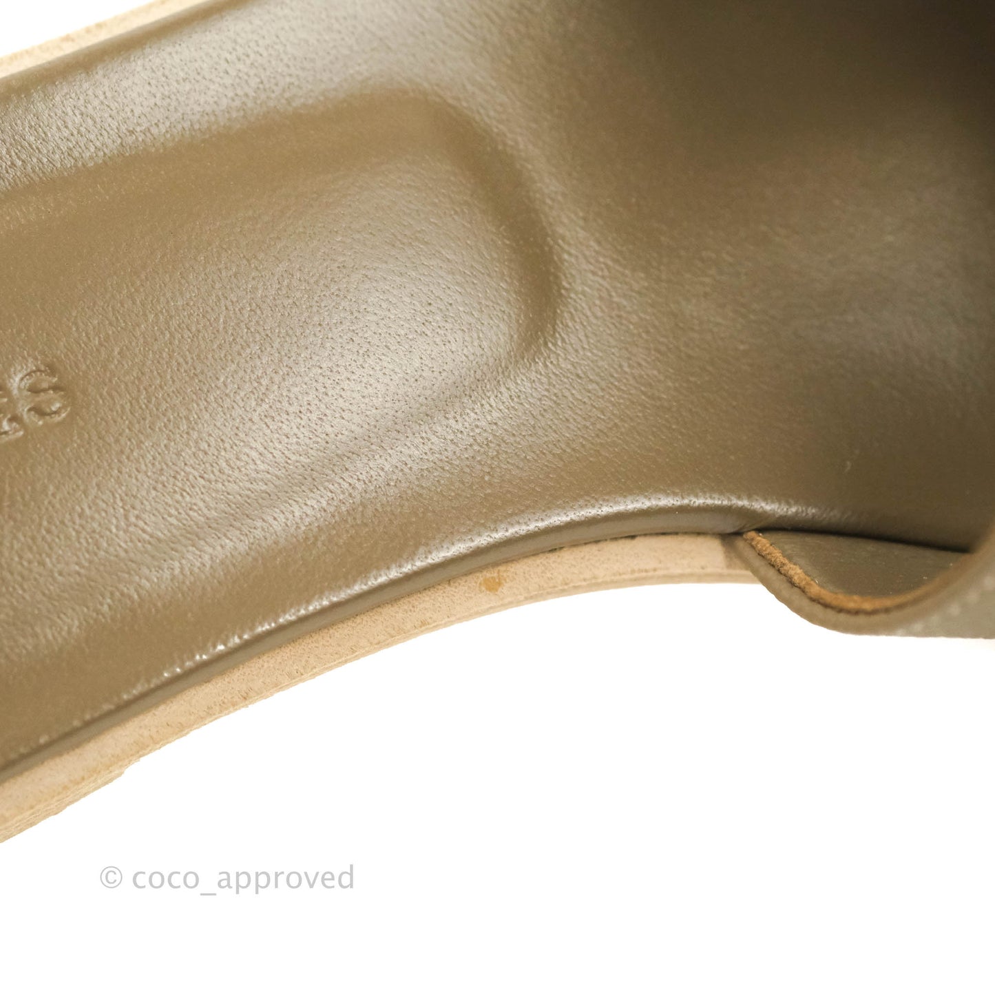 Hermès Oran Sandals in Etoupe Size 38