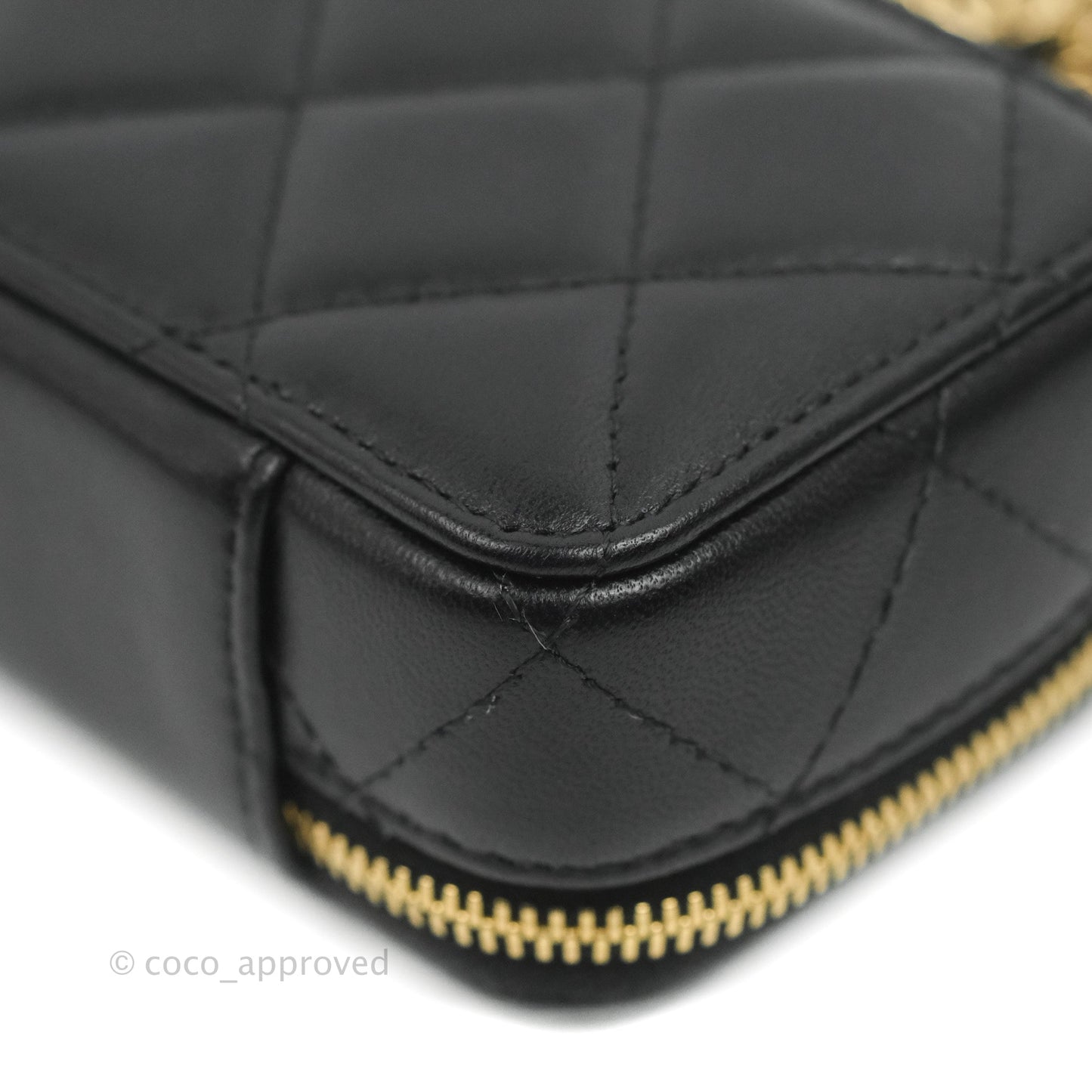 Chanel Quilted Mini Golden Plate Vanity Case With Chain Black Lambskin Gold Hardware