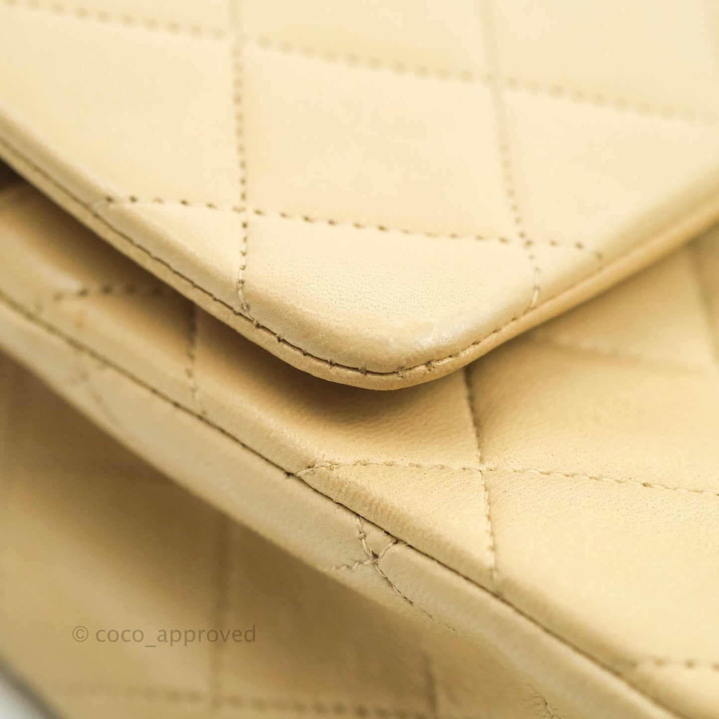 Chanel Vintage Classic M/L Medium Double Flap Bag Beige Lambskin 24K Gold Hardware